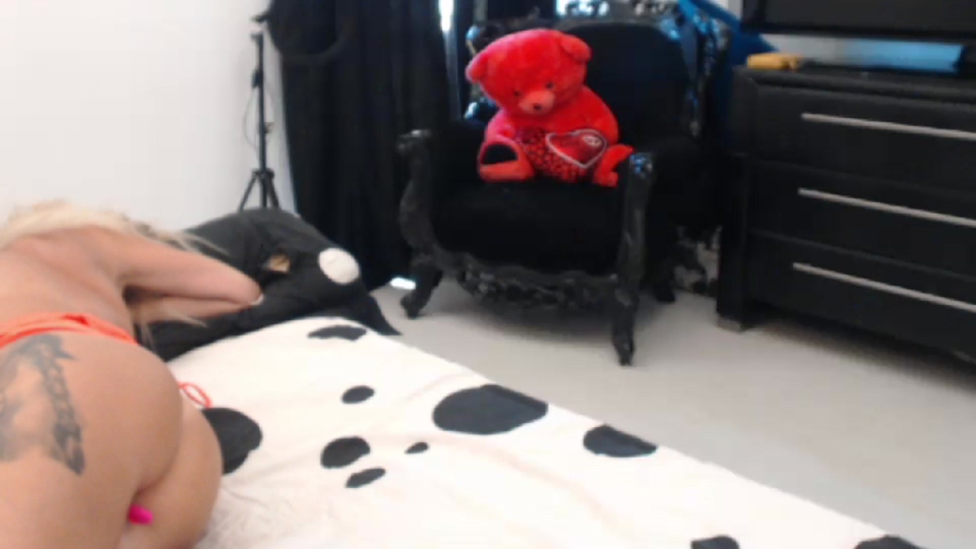 Gallery image thumbnail from Dulcineaa's myfreecams stream on, 07/21/2023, 16:35 image 5 of 20