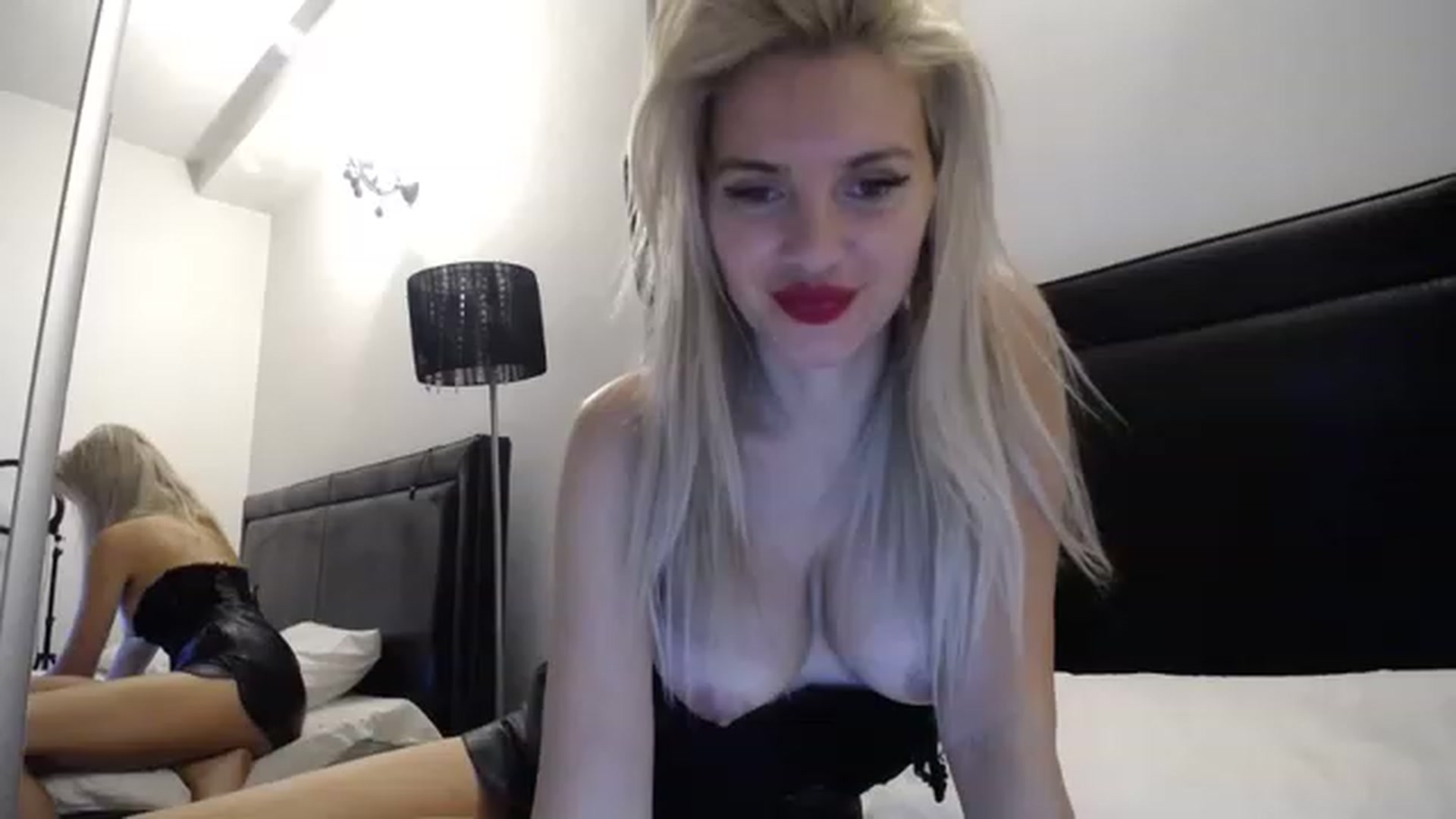 Gallery image thumbnail from Dulcineaa's myfreecams stream on, 08/10/2023, 21:52 image 3 of 20