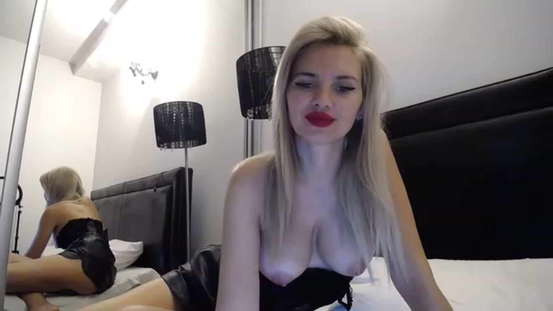 Gallery image thumbnail from Dulcineaa's myfreecams stream on, 08/10/2023, 21:52 image 5 of 20