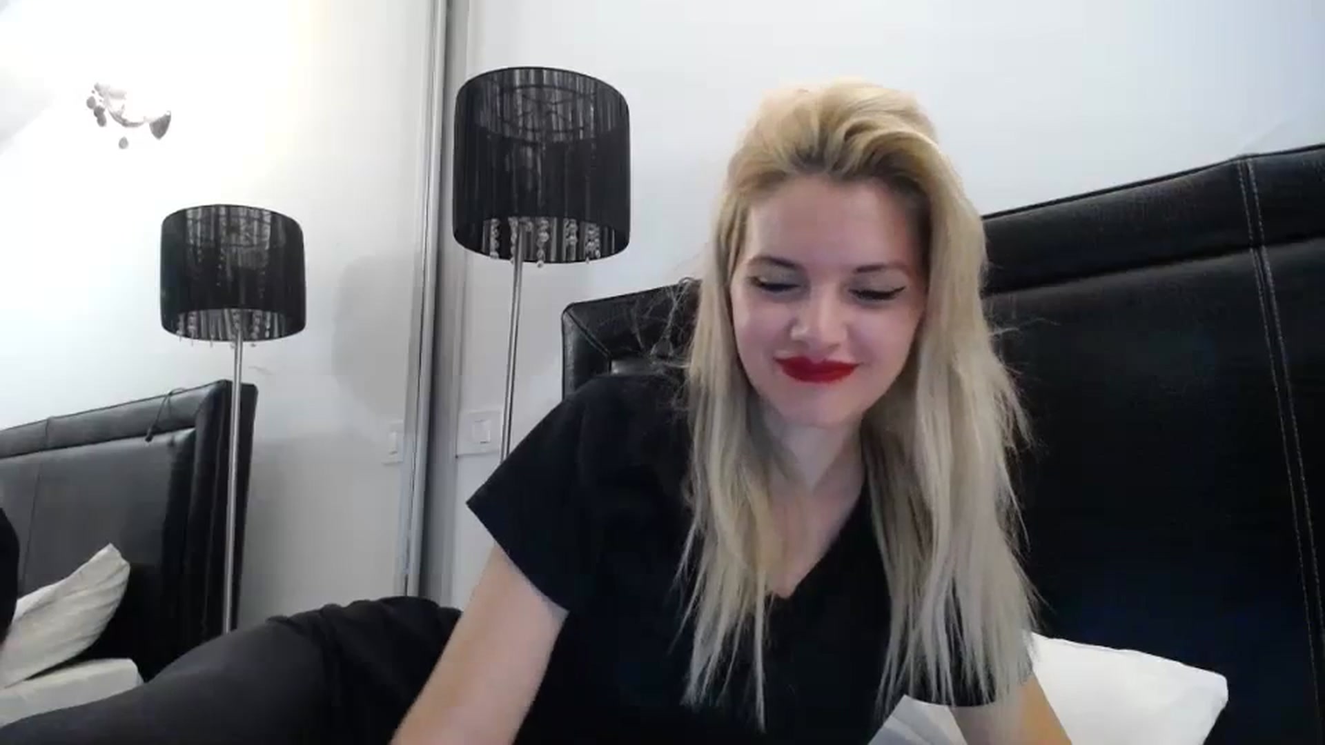 Gallery image thumbnail from Dulcineaa's myfreecams stream on, 08/13/2023, 21:57 image 3 of 20