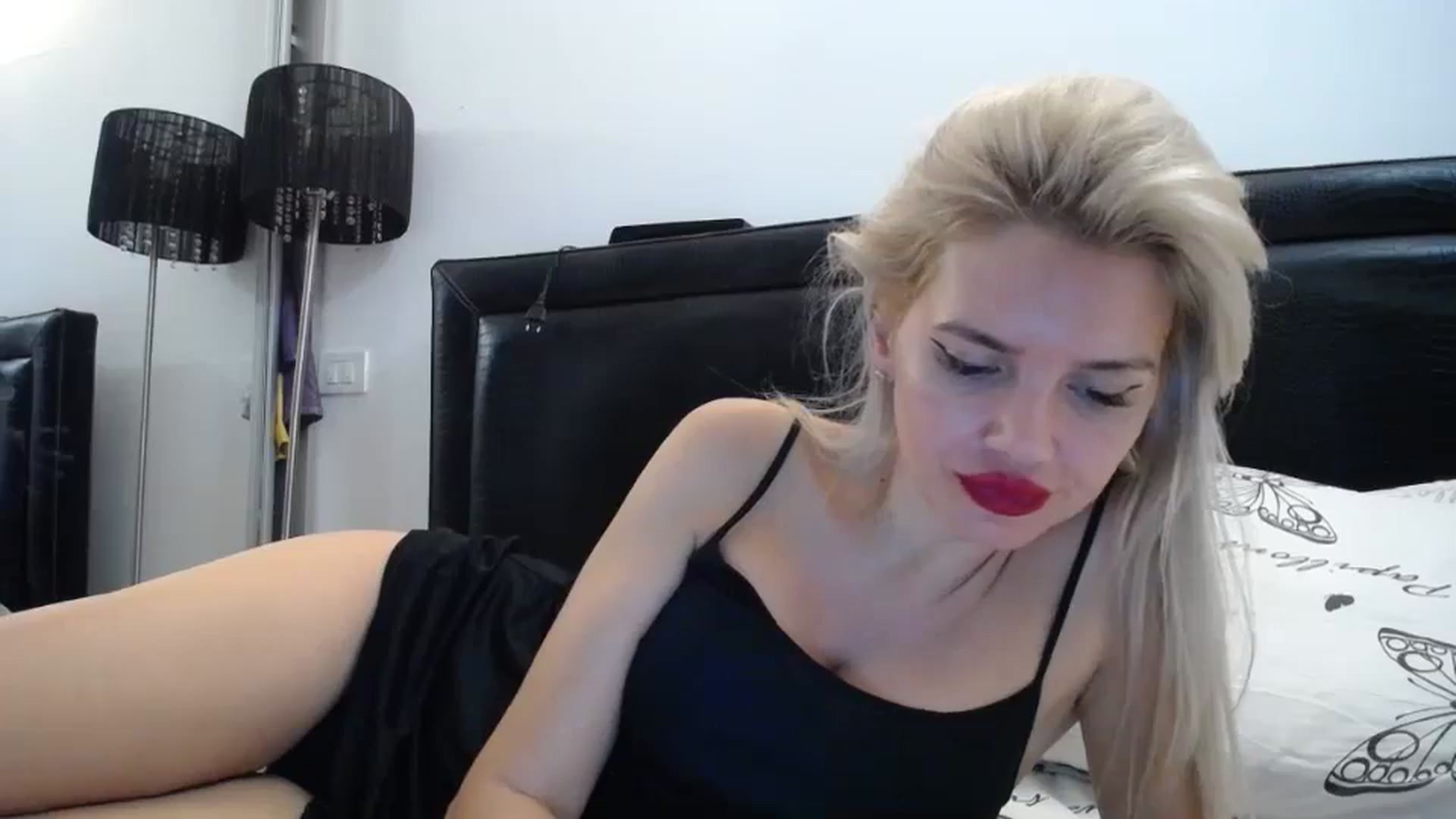 Gallery image thumbnail from Dulcineaa's myfreecams stream on, 08/31/2023, 22:05 image 2 of 20