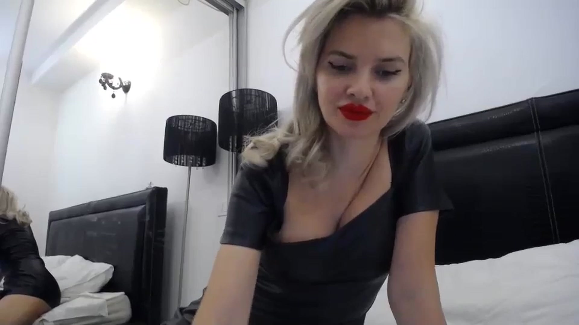 Gallery image thumbnail from Dulcineaa's myfreecams stream on, 09/06/2023, 21:31 image 15 of 20