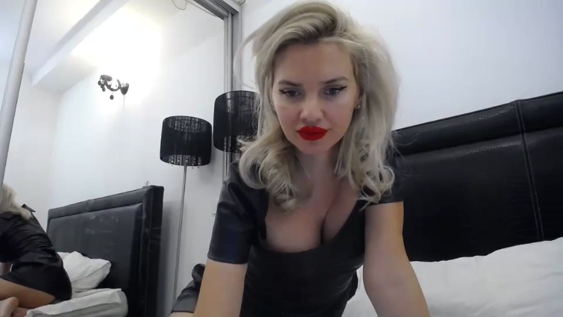 Gallery image thumbnail from Dulcineaa's myfreecams stream on, 09/06/2023, 21:31 image 14 of 20