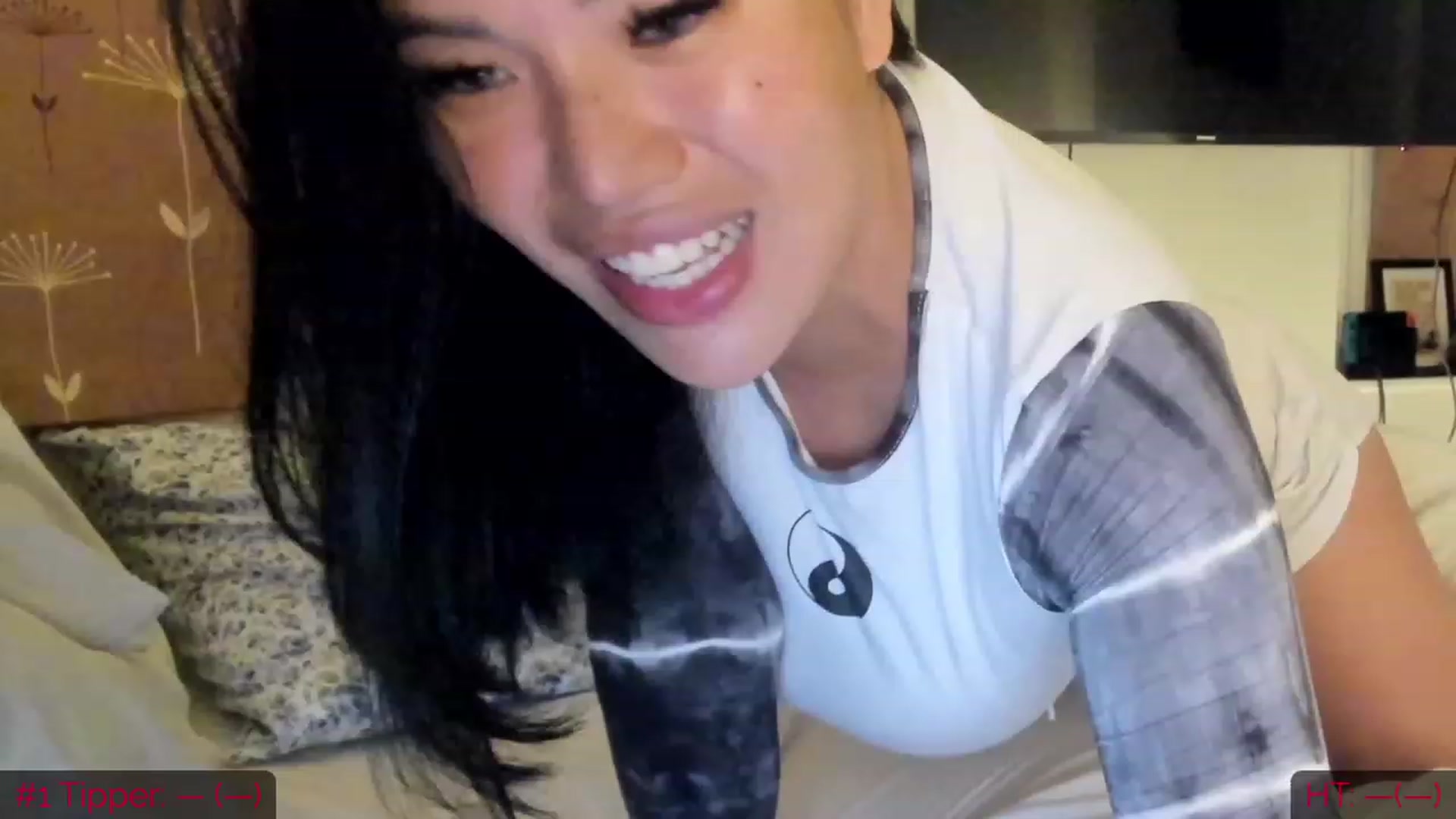 Gallery image thumbnail from DumplingHyuga's myfreecams stream on, 11/28/2022, 03:47 image 2 of 20