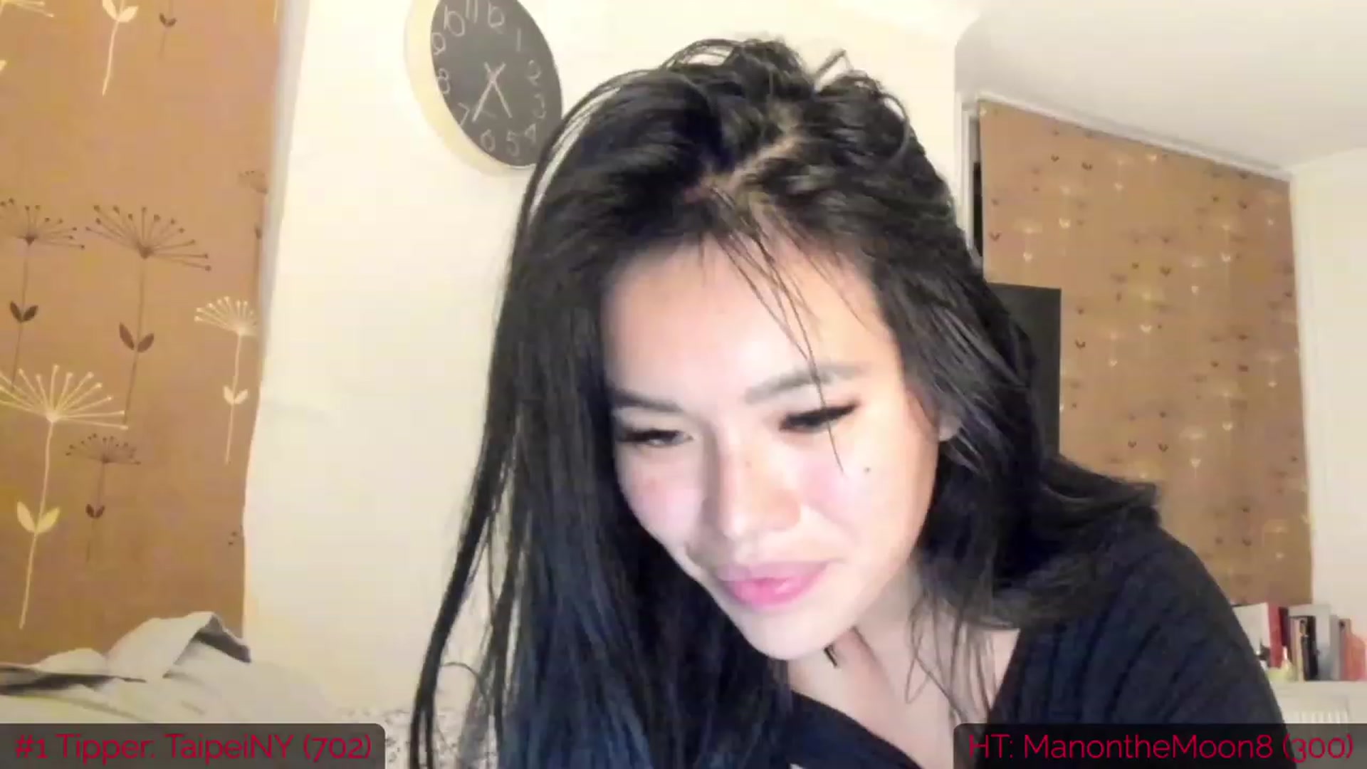 Gallery image thumbnail from DumplingHyuga's myfreecams stream on, 11/28/2022, 04:53 image 3 of 20