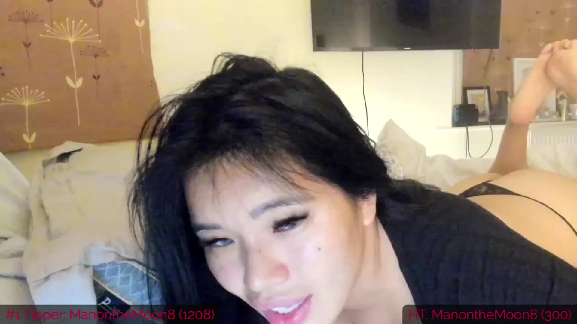 Gallery image thumbnail from DumplingHyuga's myfreecams stream on, 11/28/2022, 06:41 image 4 of 20