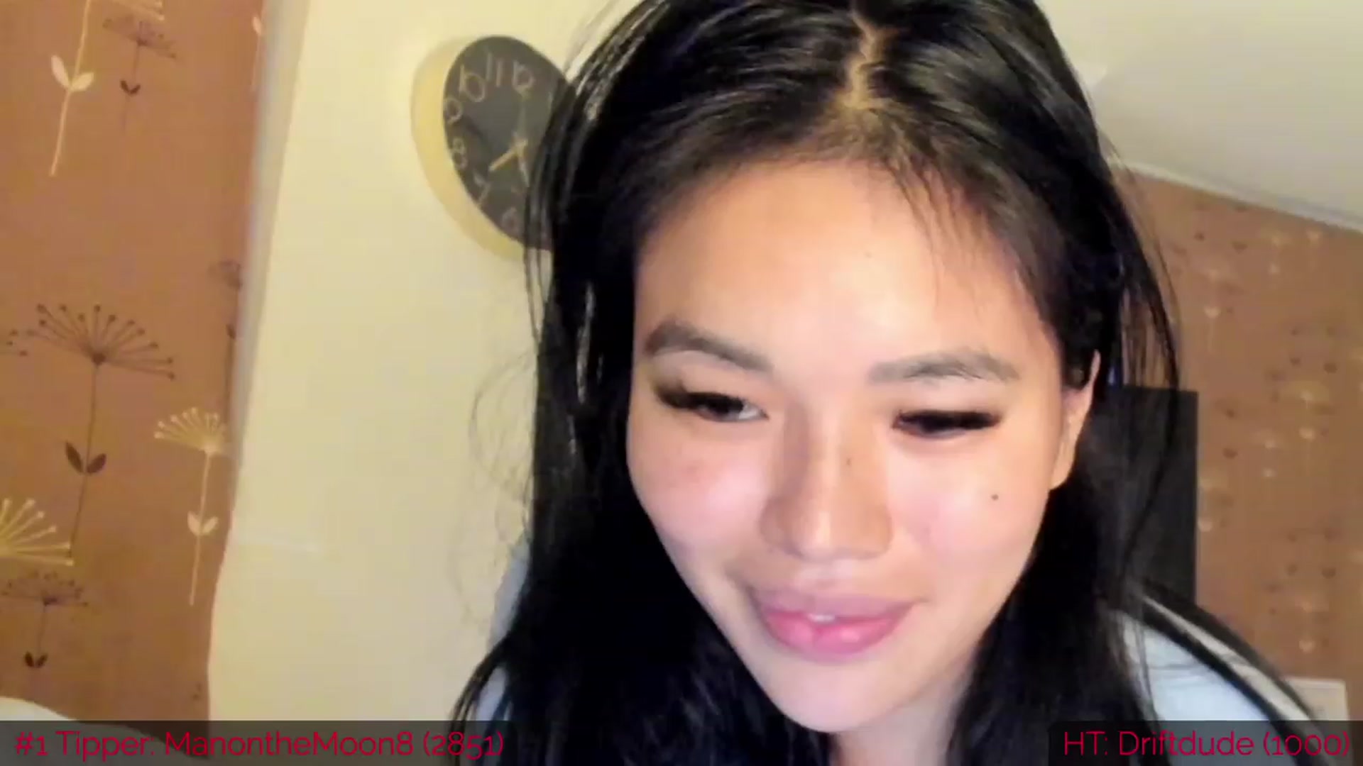 Gallery image thumbnail from DumplingHyuga's myfreecams stream on, 12/02/2022, 08:16 image 13 of 20
