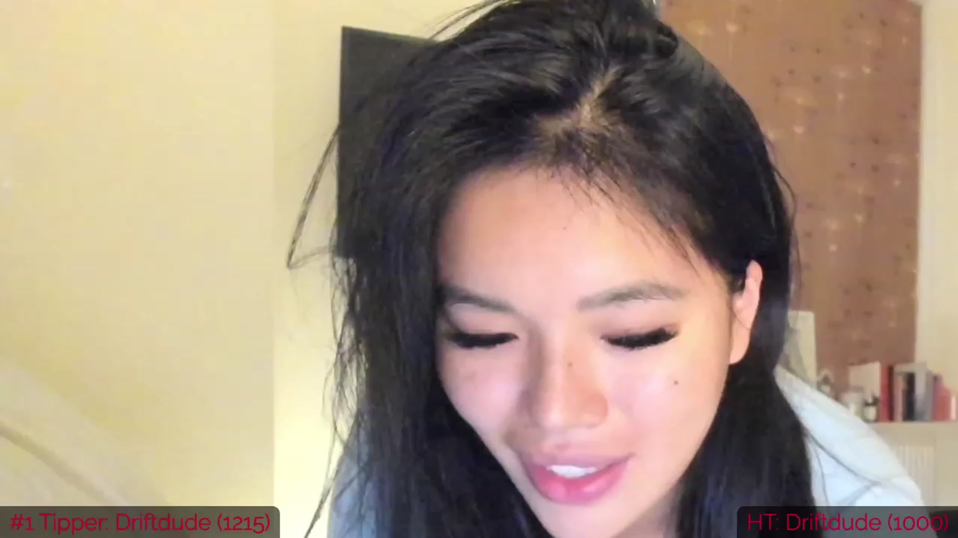 Gallery image thumbnail from DumplingHyuga's myfreecams stream on, 12/02/2022, 08:16 image 3 of 20