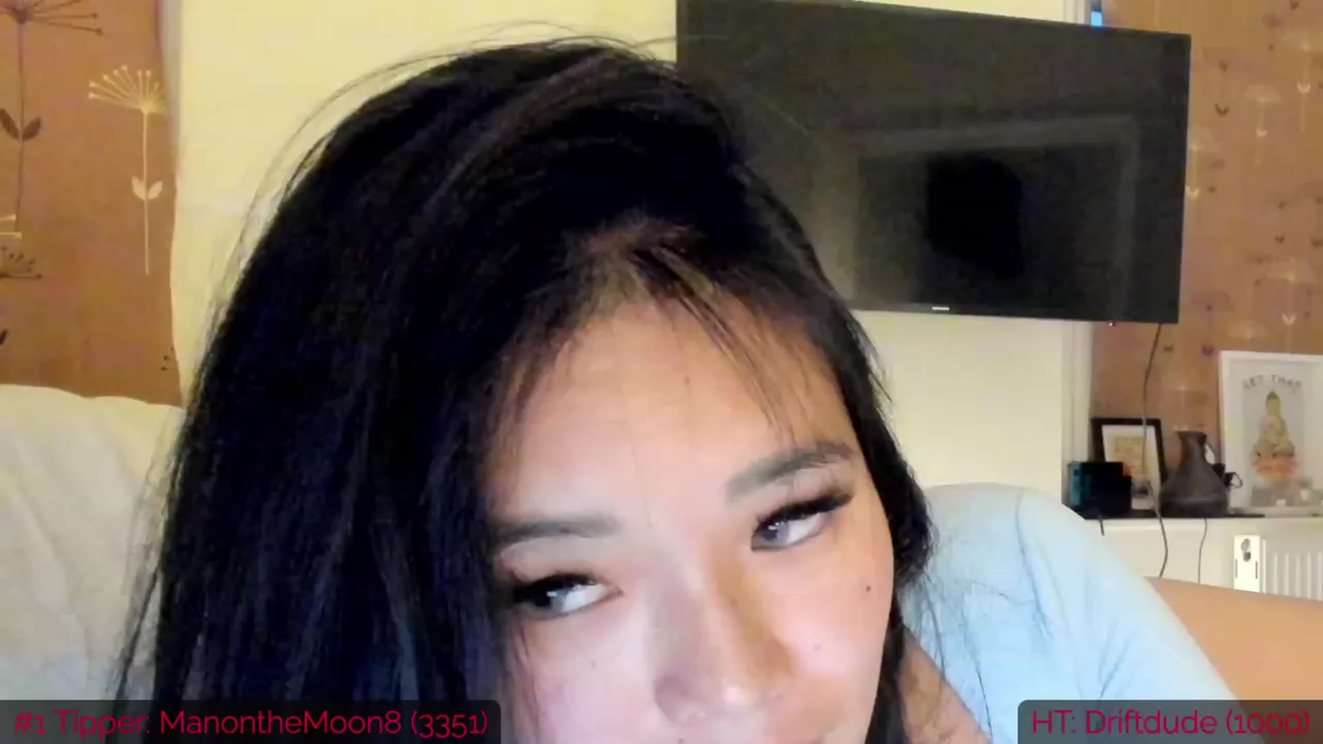 Gallery image thumbnail from DumplingHyuga's myfreecams stream on, 12/02/2022, 08:16 image 14 of 20