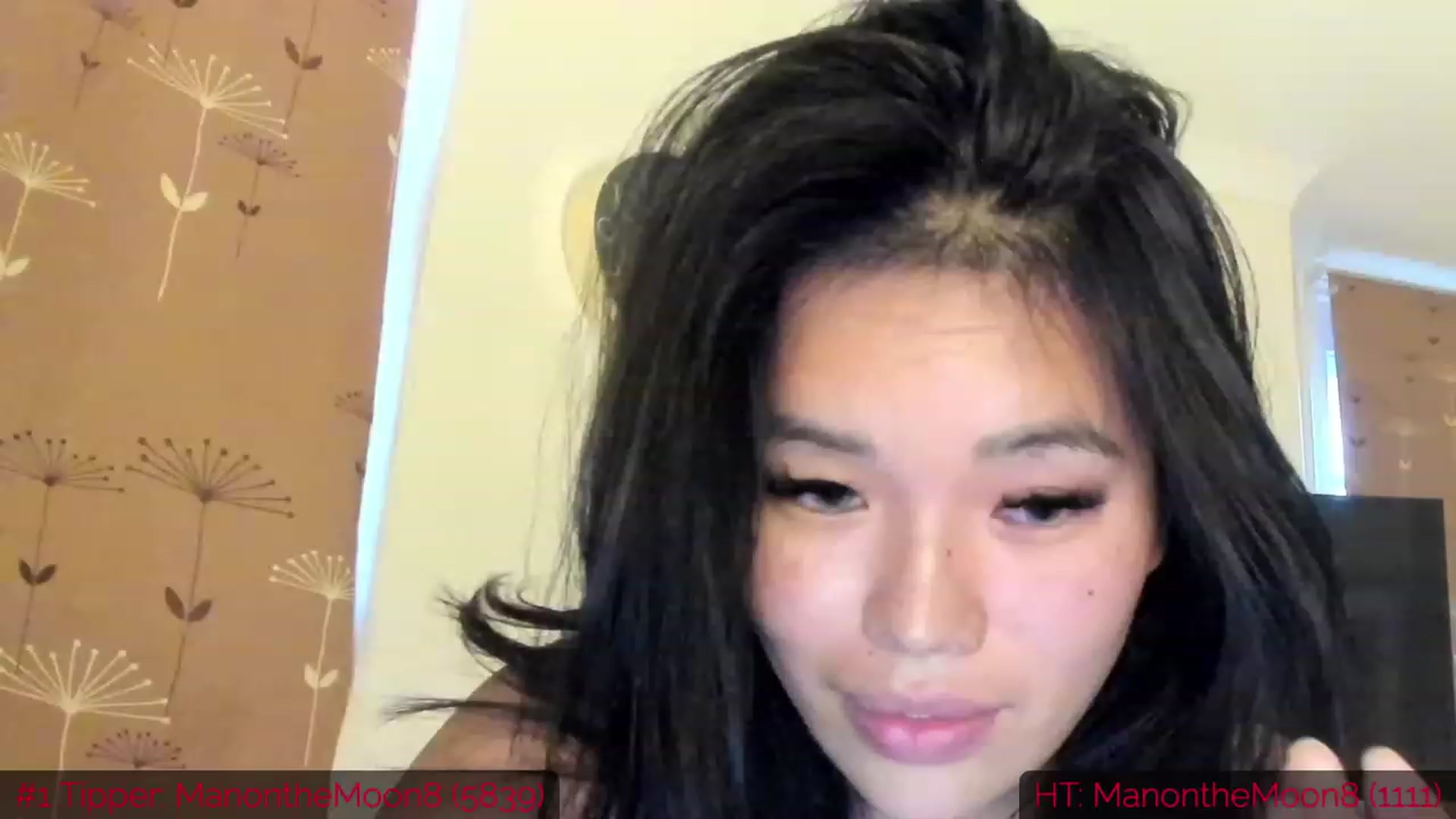 Gallery image thumbnail from DumplingHyuga's myfreecams stream on, 12/02/2022, 08:43 image 13 of 20