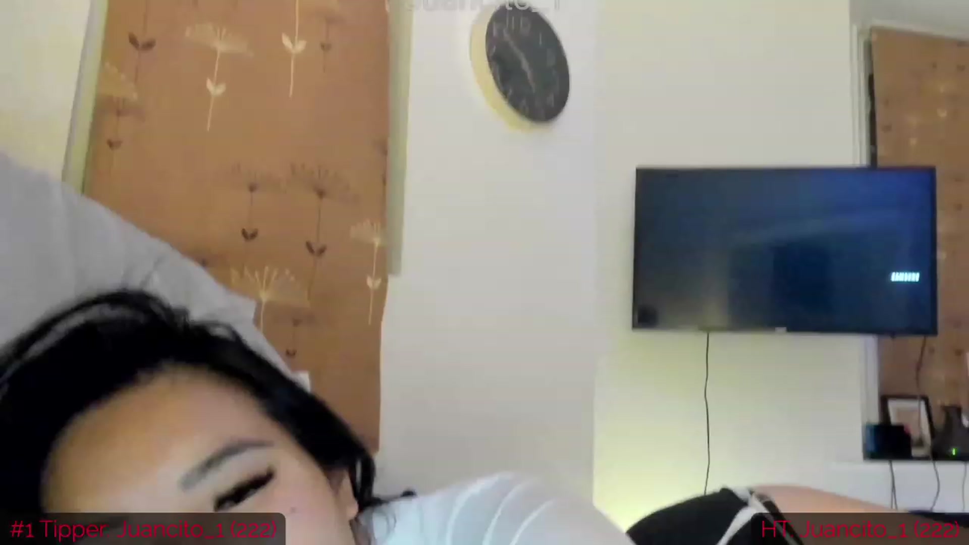 Gallery image thumbnail from DumplingHyuga's myfreecams stream on, 12/04/2022, 06:18 image 9 of 20
