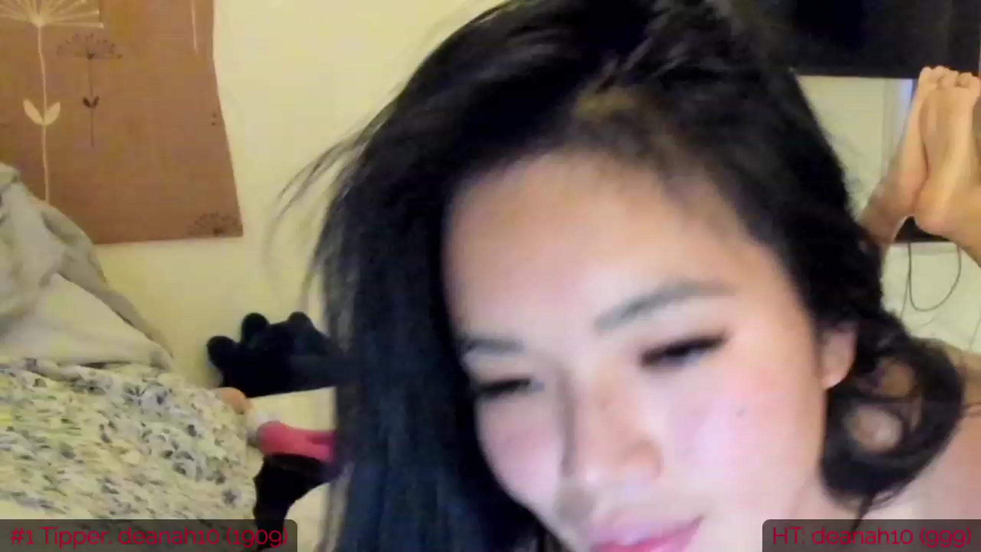Gallery image thumbnail from DumplingHyuga's myfreecams stream on, 12/04/2022, 09:10 image 11 of 20