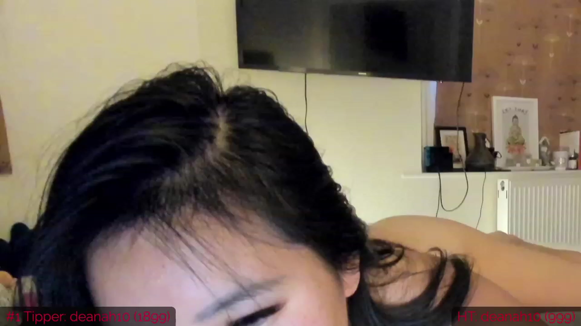 Gallery image thumbnail from DumplingHyuga's myfreecams stream on, 12/04/2022, 09:10 image 7 of 20
