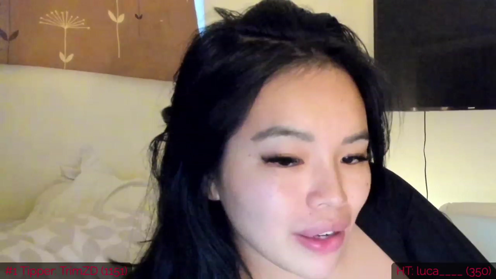 Gallery image thumbnail from DumplingHyuga's myfreecams stream on, 01/20/2023, 16:10 image 17 of 20