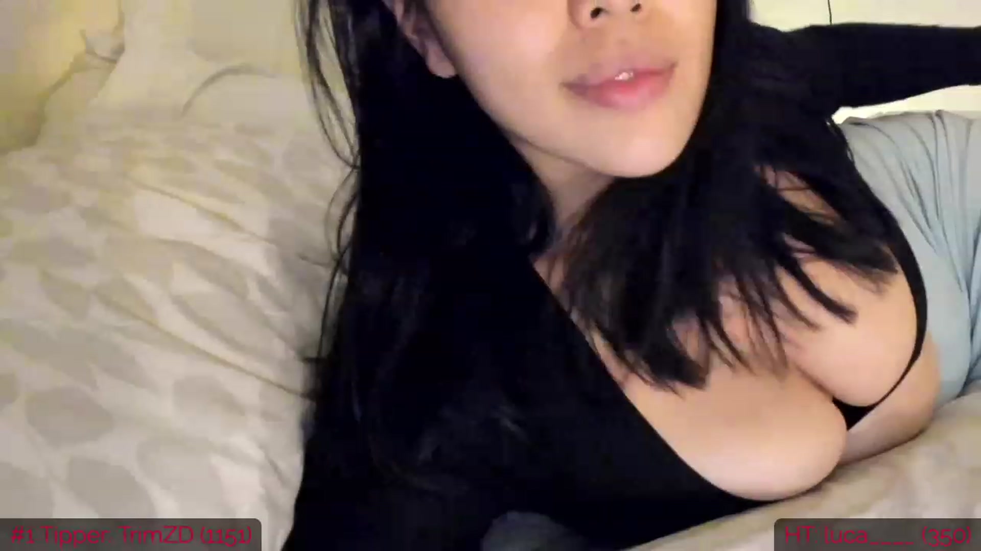 Gallery image thumbnail from DumplingHyuga's myfreecams stream on, 01/20/2023, 16:10 image 14 of 20