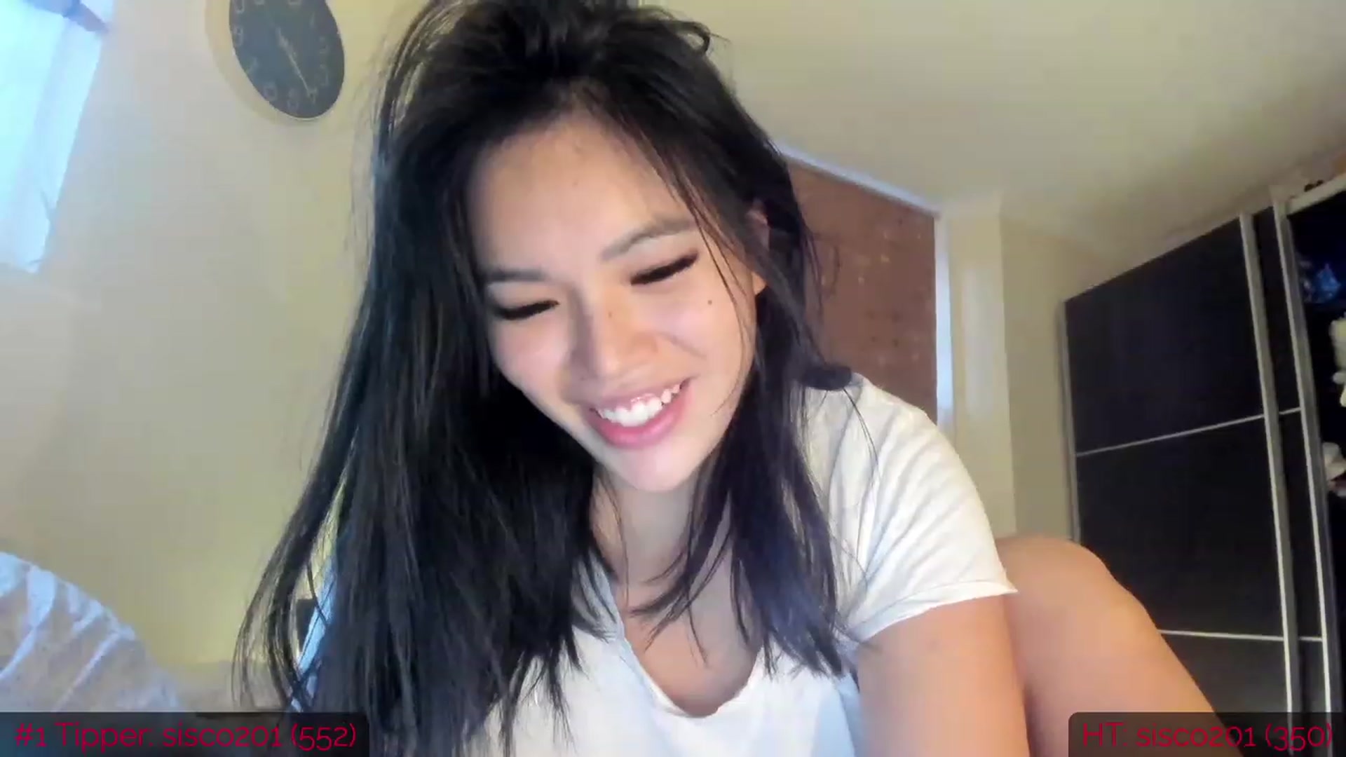 Gallery image thumbnail from DumplingHyuga's myfreecams stream on, 01/26/2023, 17:23 image 16 of 20
