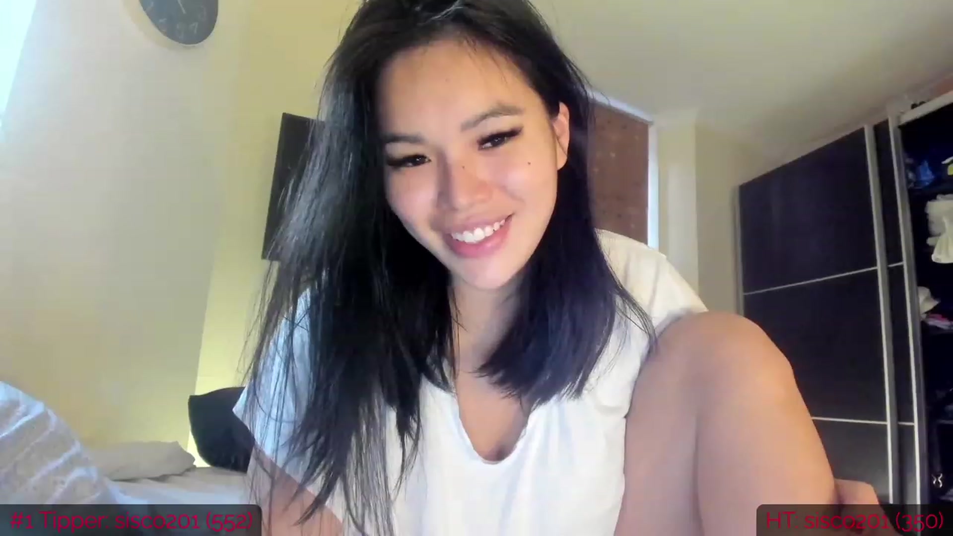Gallery image thumbnail from DumplingHyuga's myfreecams stream on, 01/26/2023, 17:23 image 15 of 20