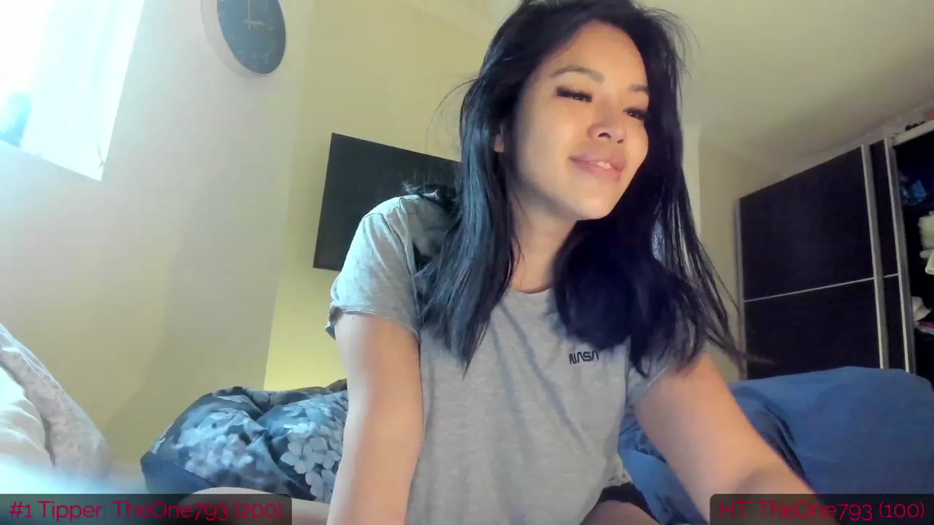 Gallery image thumbnail from DumplingHyuga's myfreecams stream on, 01/27/2023, 14:12 image 9 of 20