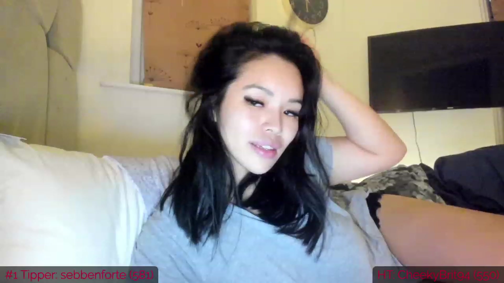 Gallery image thumbnail from DumplingHyuga's myfreecams stream on, 01/27/2023, 18:02 image 20 of 20
