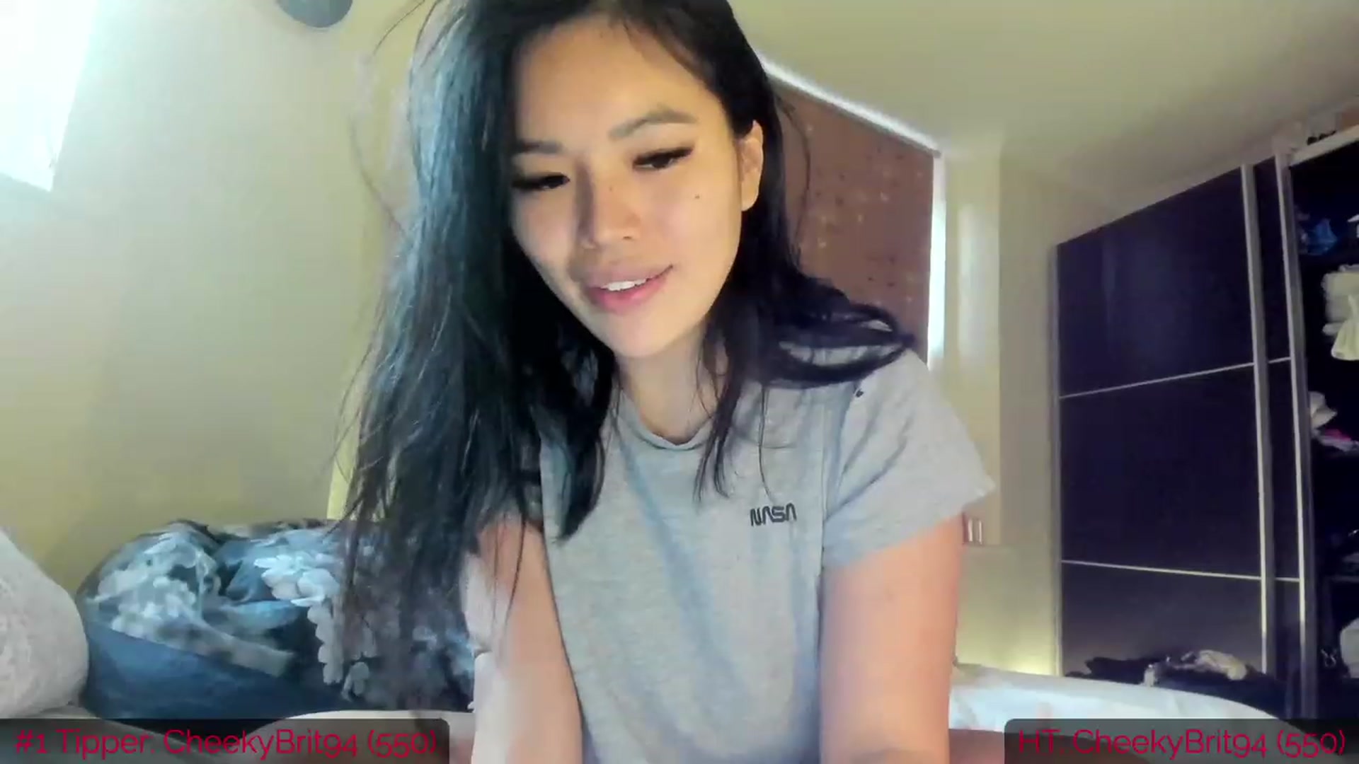 Gallery image thumbnail from DumplingHyuga's myfreecams stream on, 01/27/2023, 18:02 image 6 of 20
