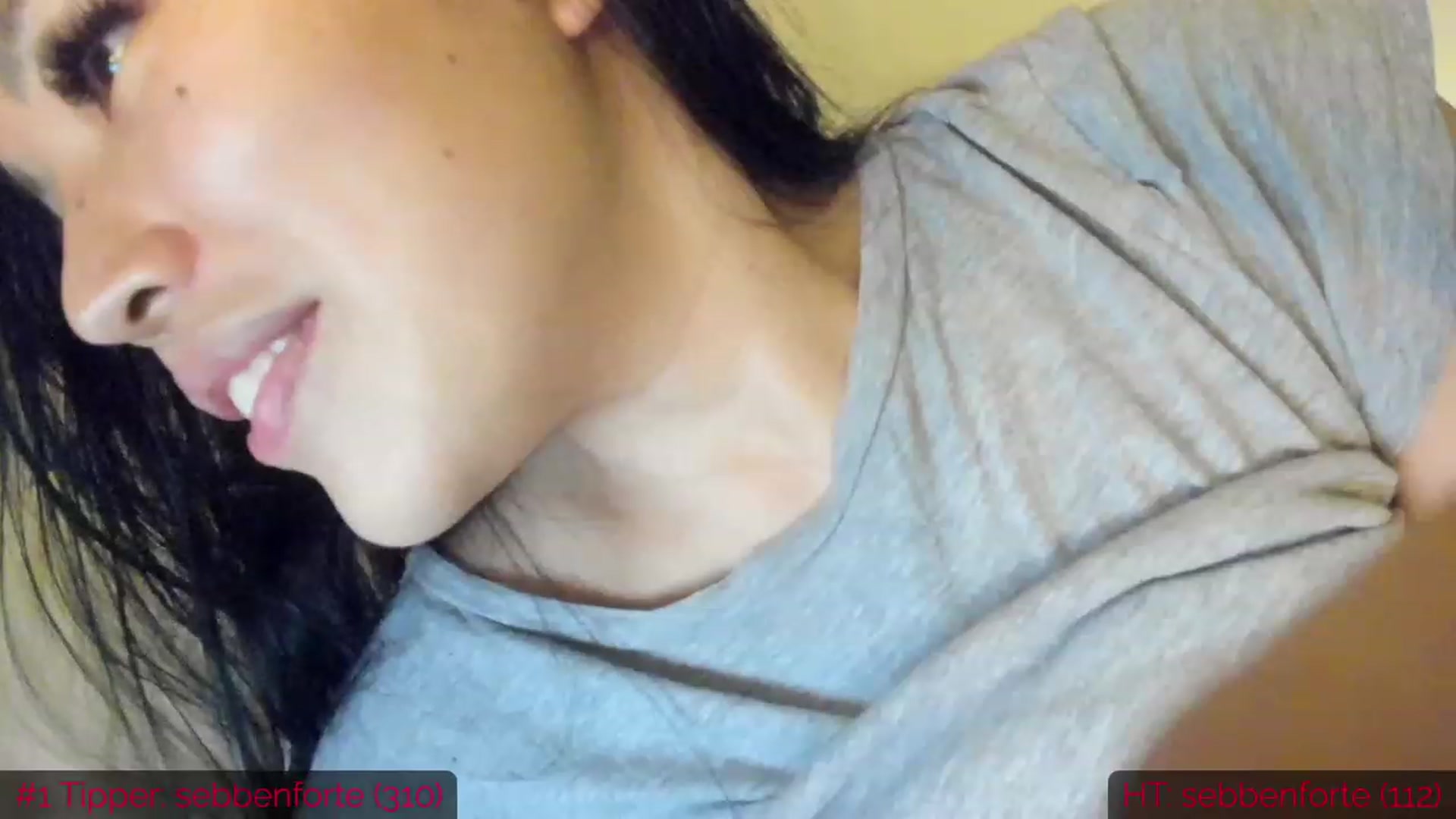 Gallery image thumbnail from DumplingHyuga's myfreecams stream on, 01/27/2023, 21:24 image 11 of 20