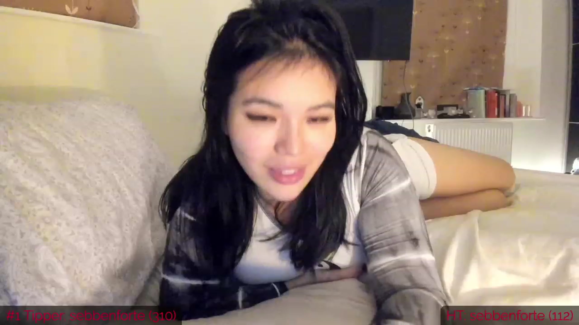 Gallery image thumbnail from DumplingHyuga's myfreecams stream on, 01/27/2023, 21:24 image 3 of 20