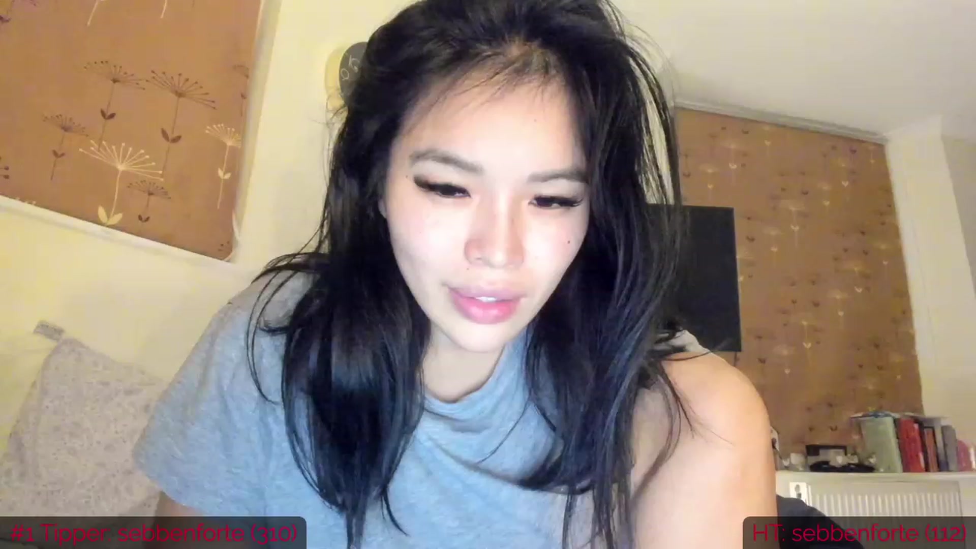 Gallery image thumbnail from DumplingHyuga's myfreecams stream on, 01/27/2023, 21:24 image 7 of 20