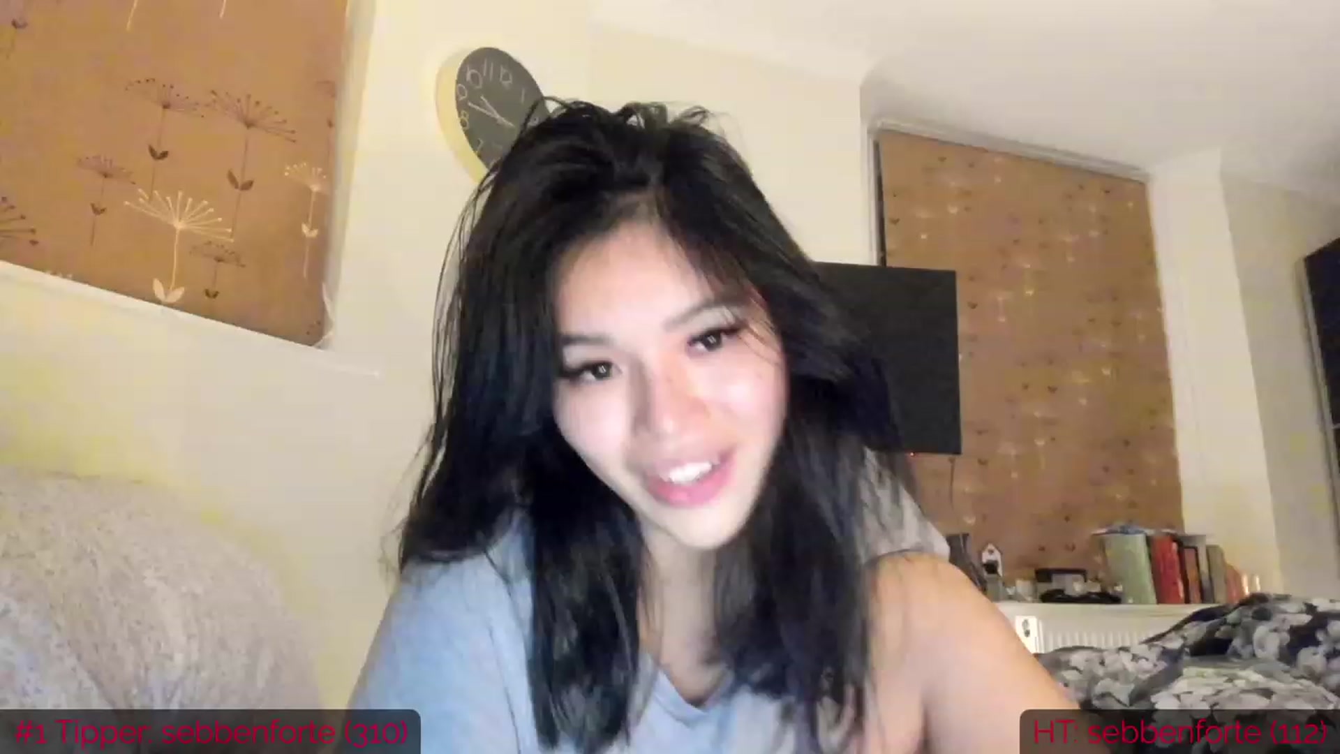 Gallery image thumbnail from DumplingHyuga's myfreecams stream on, 01/27/2023, 21:48 image 18 of 20