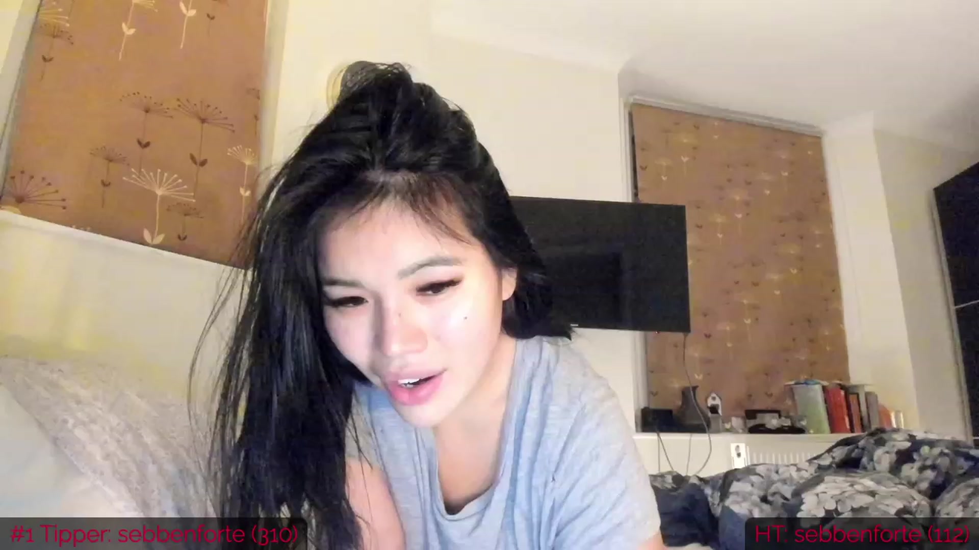 Gallery image thumbnail from DumplingHyuga's myfreecams stream on, 01/27/2023, 21:48 image 11 of 20