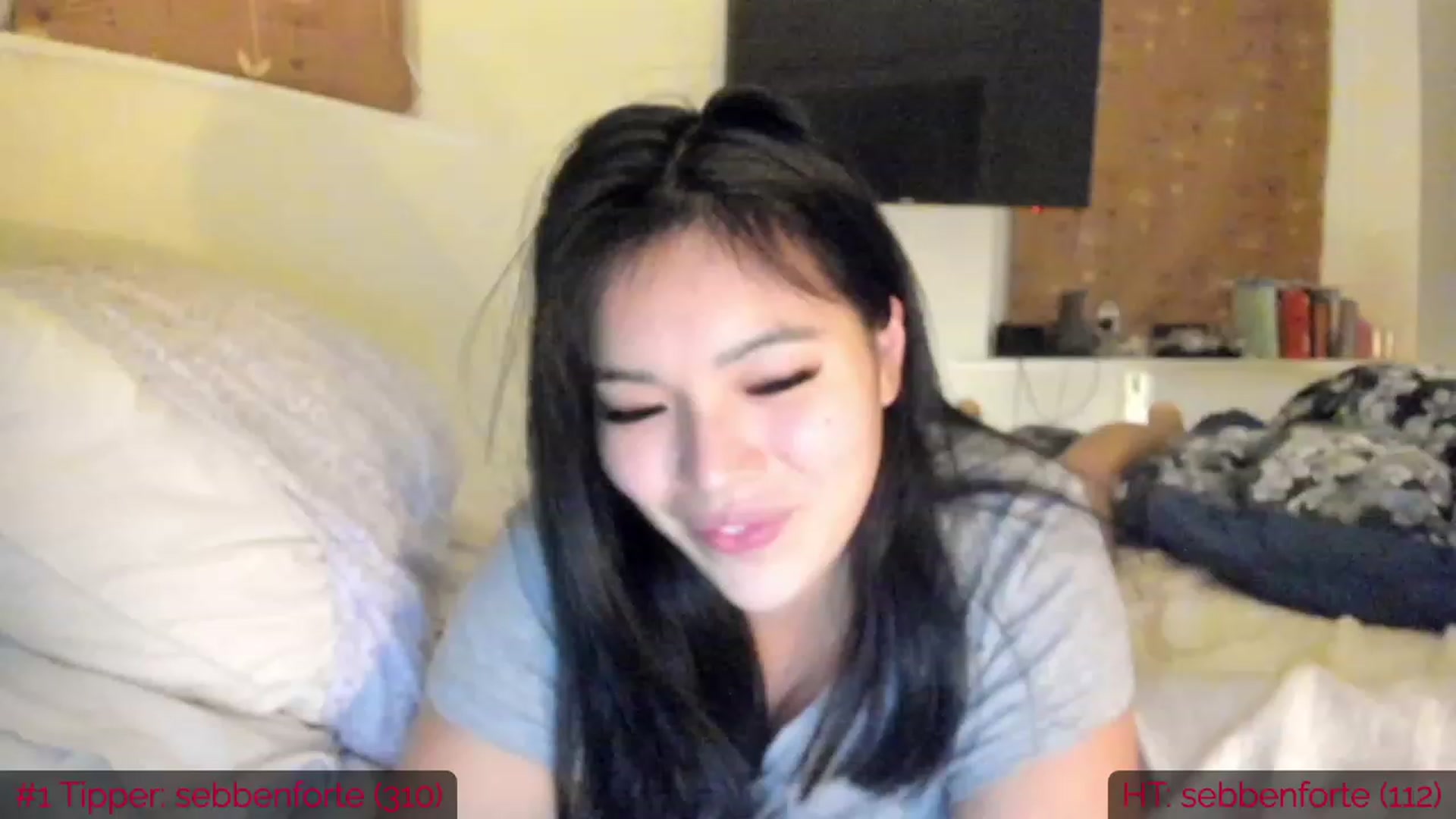 Gallery image thumbnail from DumplingHyuga's myfreecams stream on, 01/27/2023, 21:48 image 2 of 20