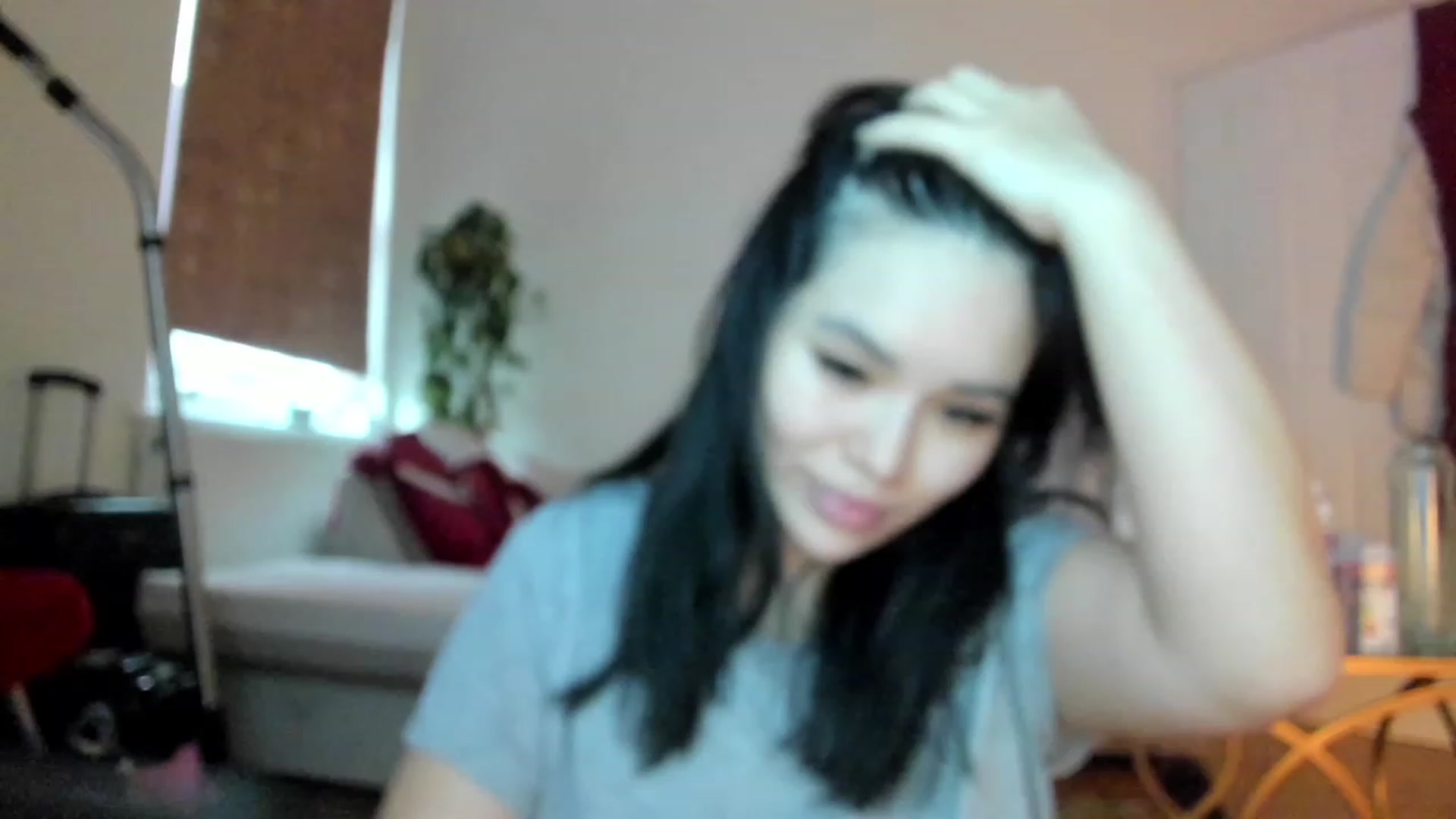 Gallery image thumbnail from DumplingHyuga's myfreecams stream on, 04/06/2023, 16:47 image 1 of 20