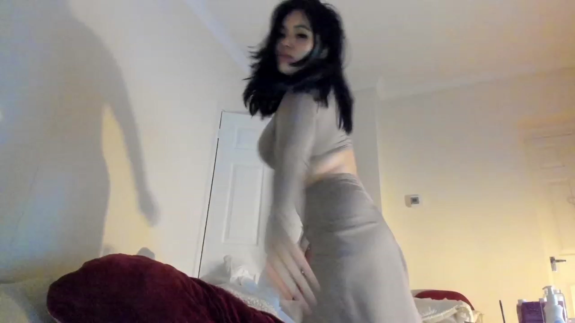 Gallery image thumbnail from DumplingHyuga's myfreecams stream on, 04/06/2023, 16:47 image 18 of 20