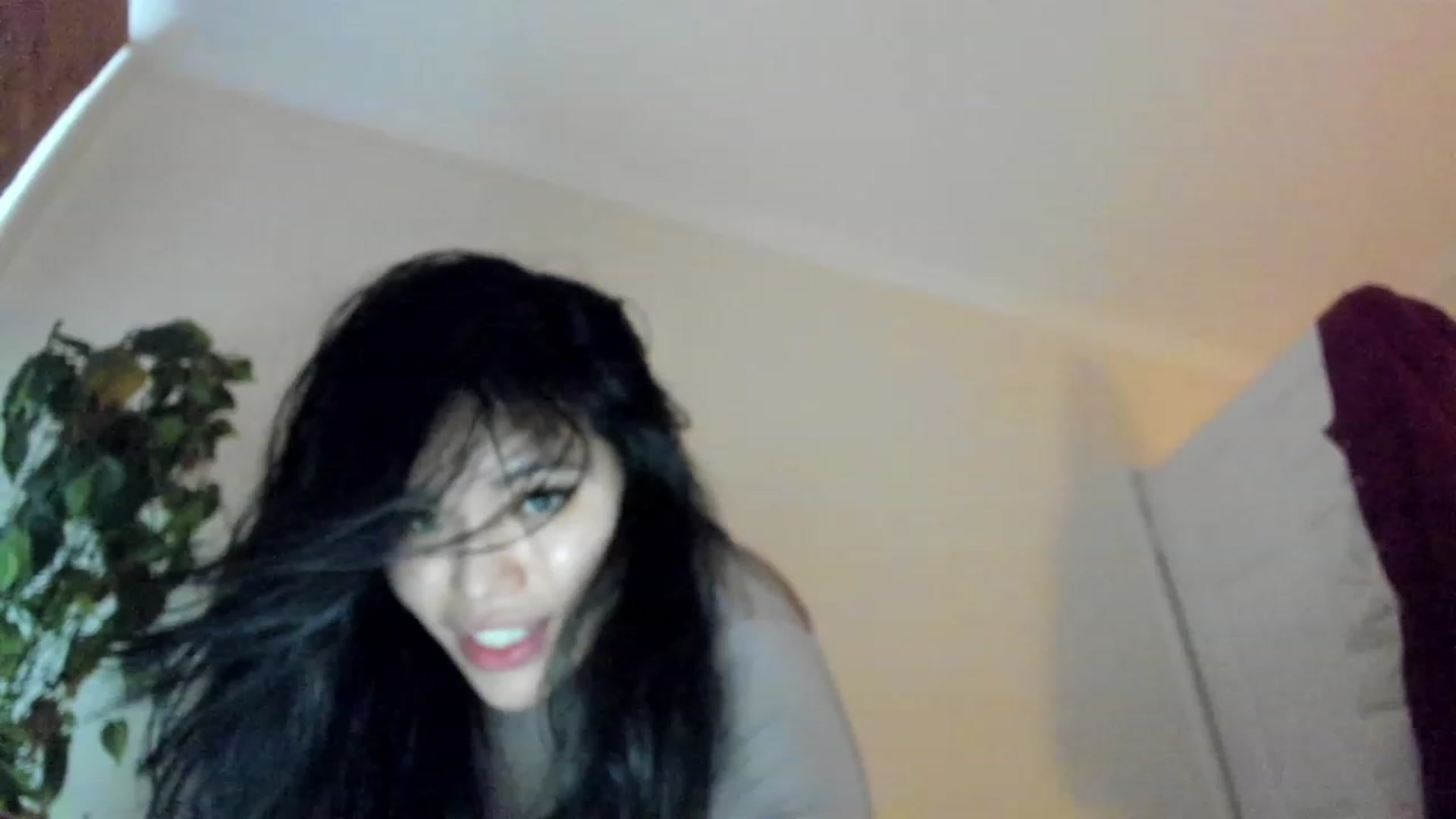 Gallery image thumbnail from DumplingHyuga's myfreecams stream on, 04/06/2023, 16:47 image 10 of 20