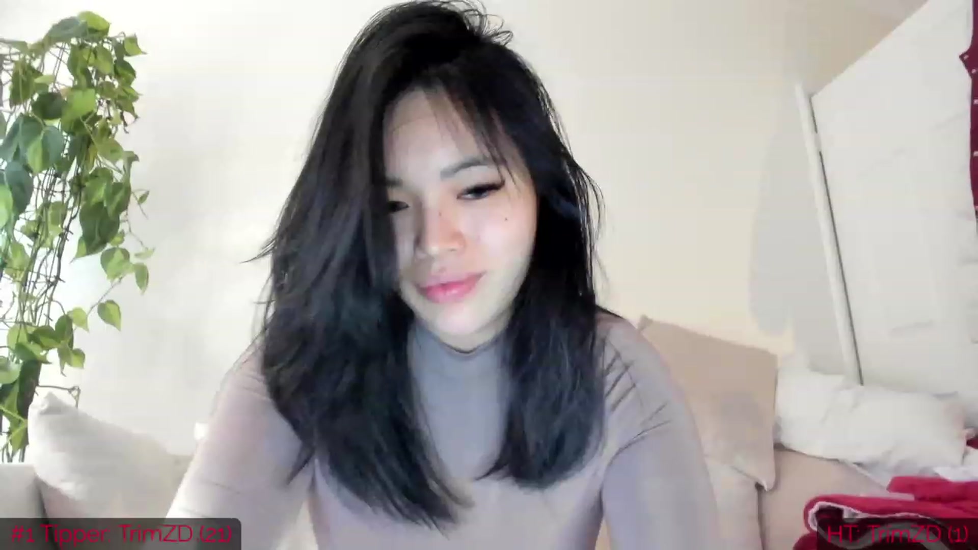 Gallery image thumbnail from DumplingHyuga's myfreecams stream on, 04/08/2023, 17:45 image 4 of 20