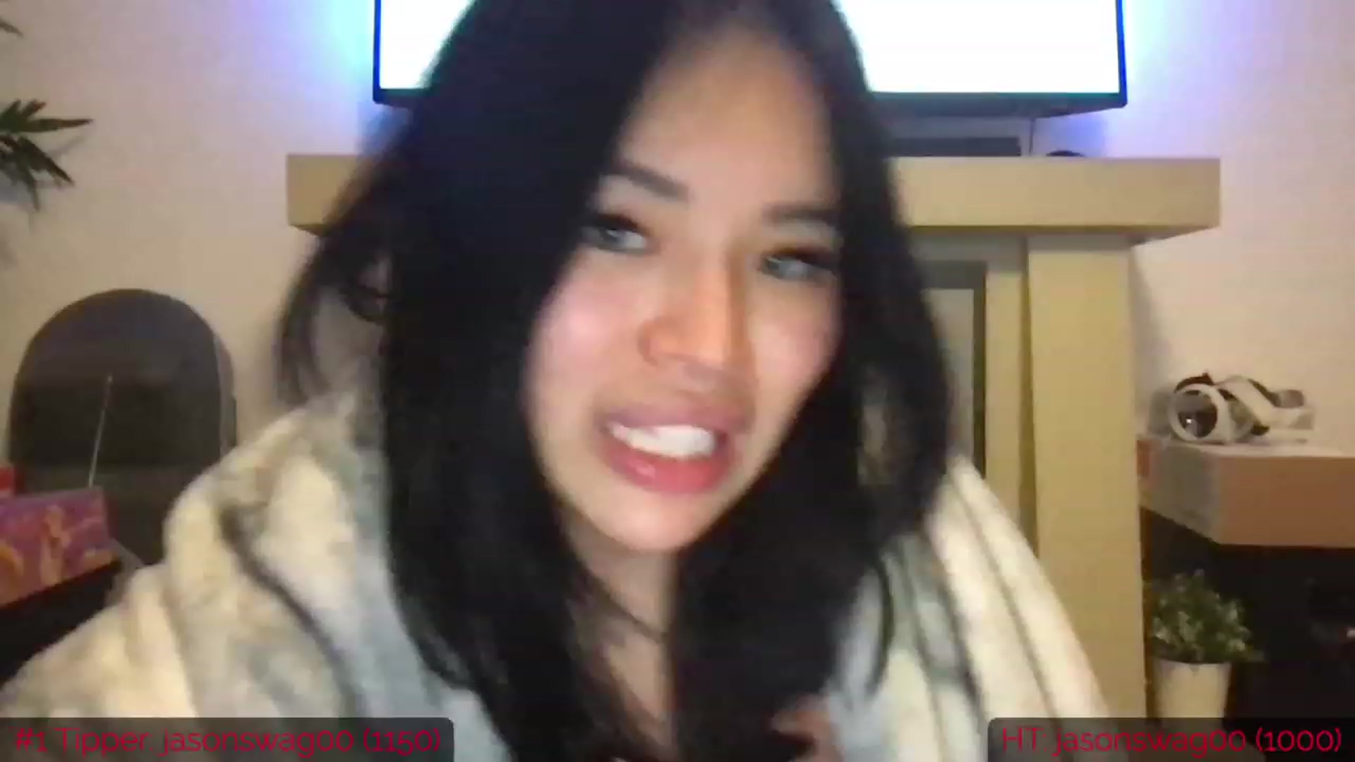 Gallery image thumbnail from DumplingHyuga's myfreecams stream on, 04/24/2023, 16:15 image 19 of 20