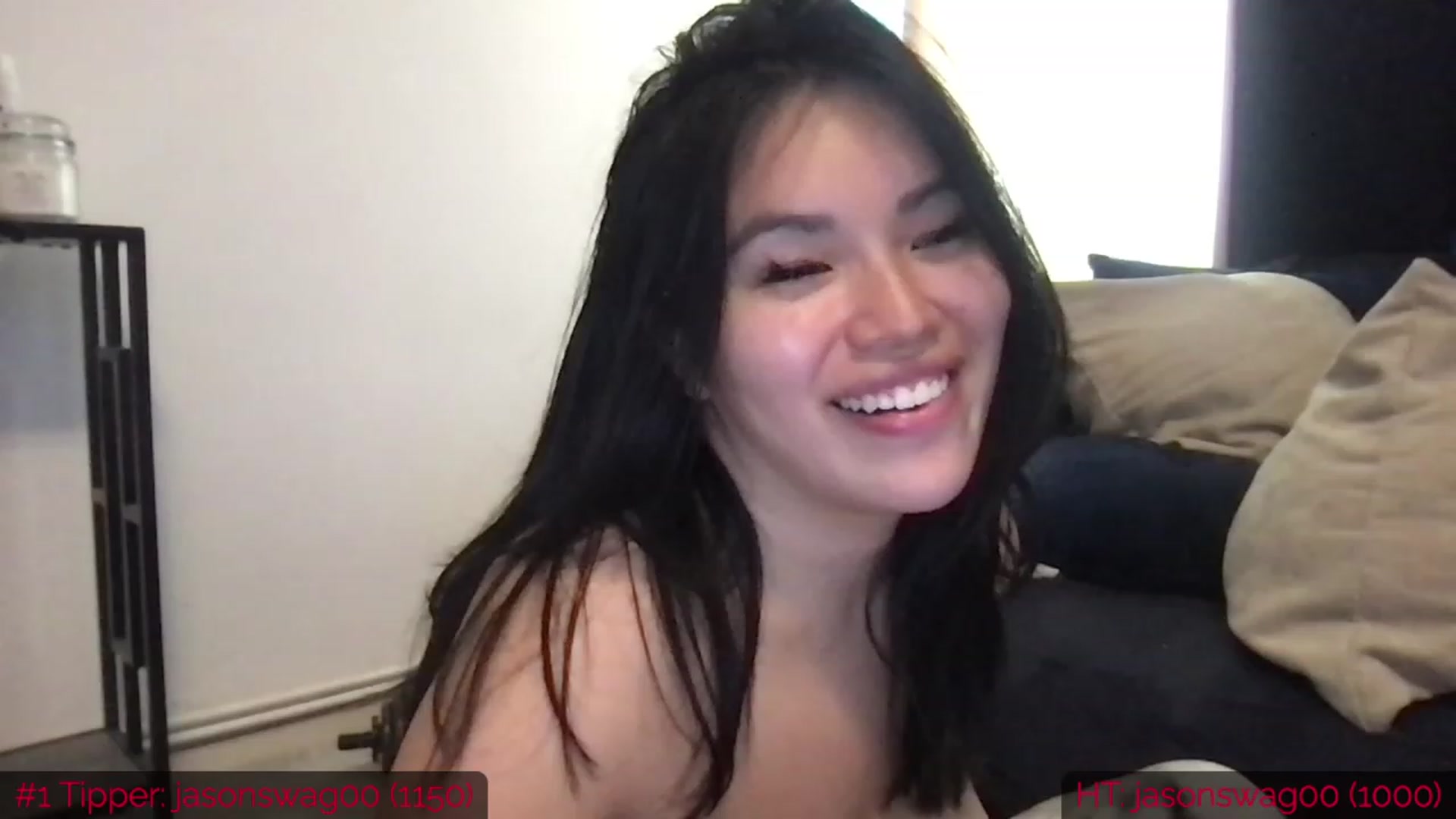 Gallery image thumbnail from DumplingHyuga's myfreecams stream on, 04/24/2023, 16:15 image 3 of 20