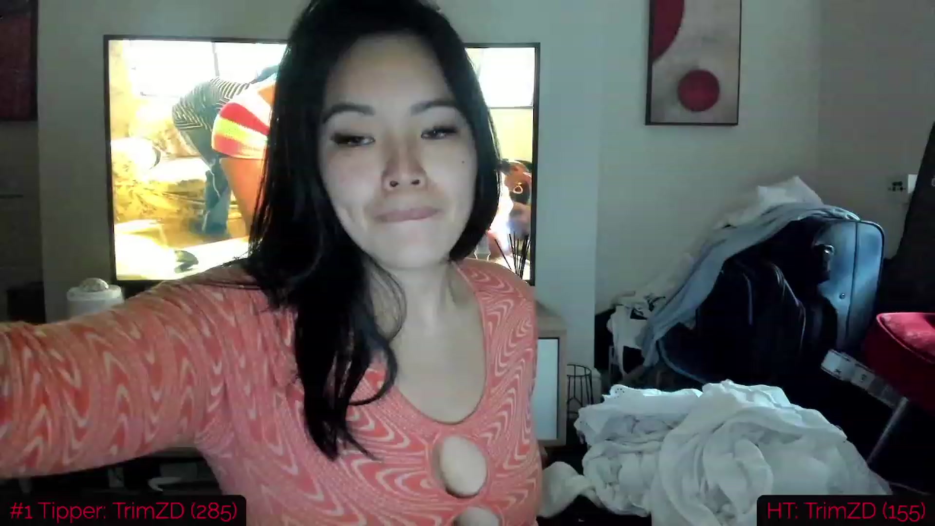 Gallery image thumbnail from DumplingHyuga's myfreecams stream on, 04/28/2023, 15:34 image 5 of 20