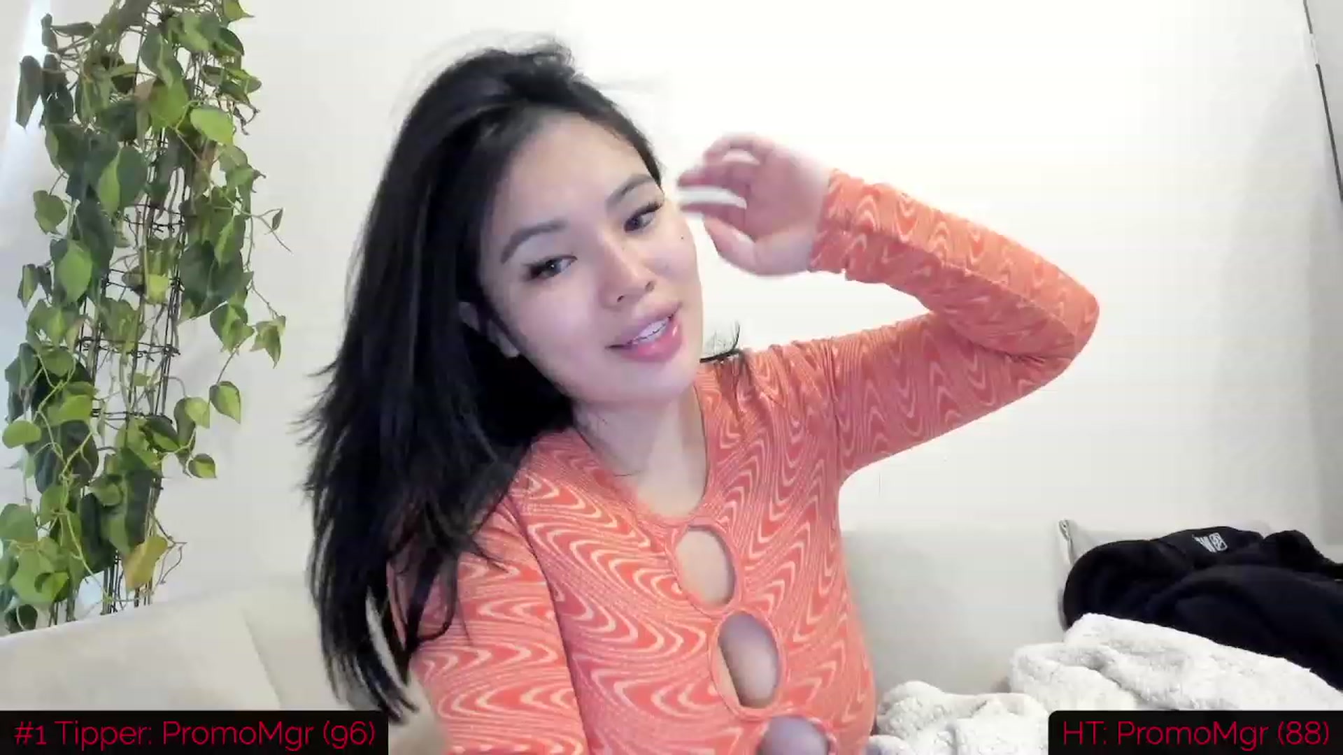 Gallery image thumbnail from DumplingHyuga's myfreecams stream on, 04/28/2023, 17:07 image 17 of 20