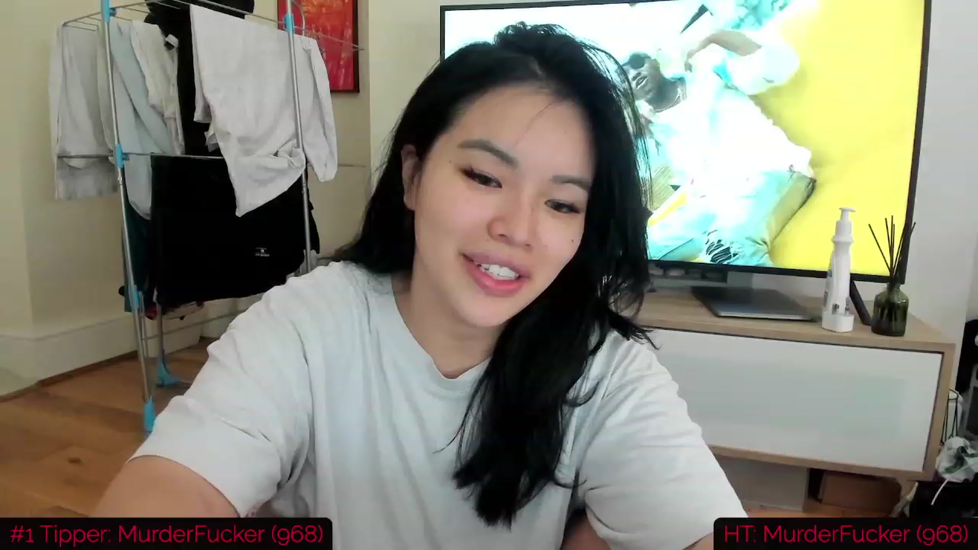 Gallery image thumbnail from DumplingHyuga's myfreecams stream on, 04/29/2023, 15:05 image 12 of 20
