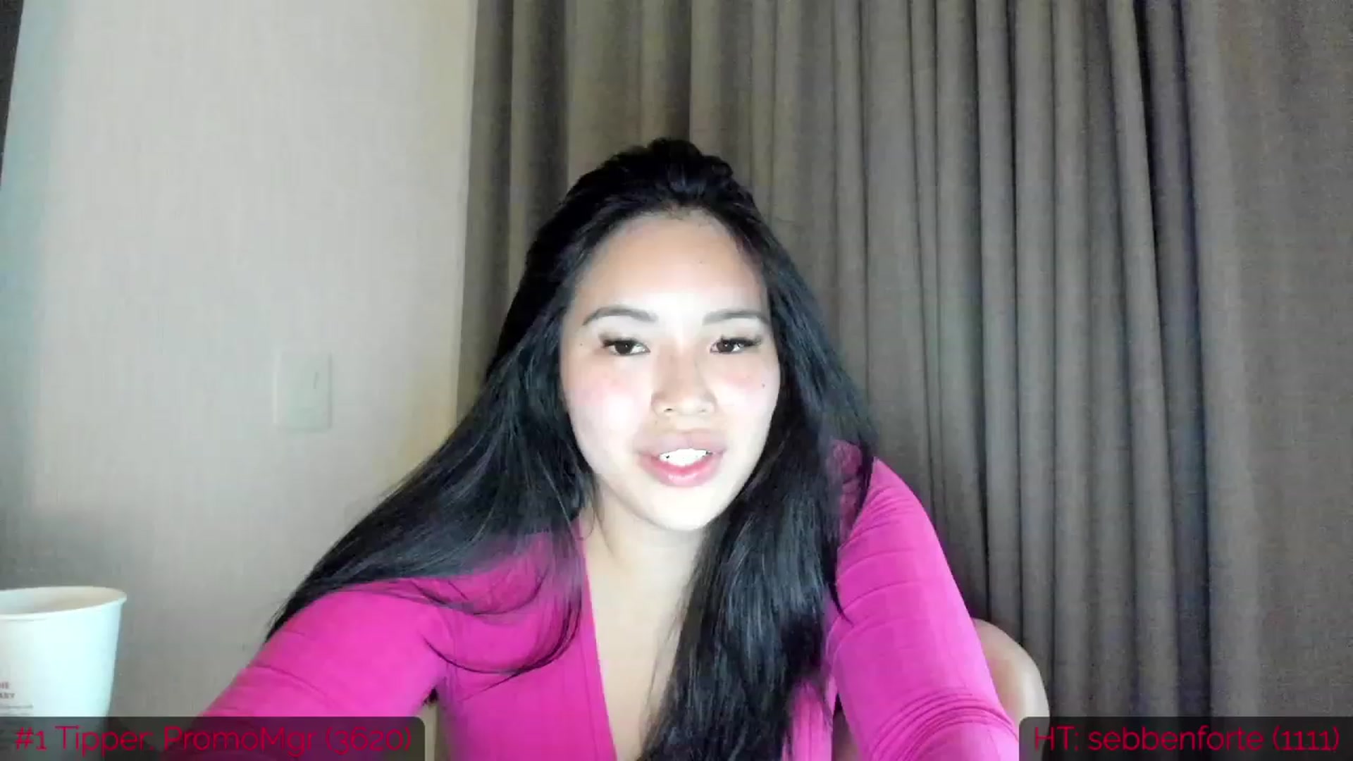 Gallery image thumbnail from DumplingHyuga's myfreecams stream on, 06/08/2023, 01:14 image 4 of 20
