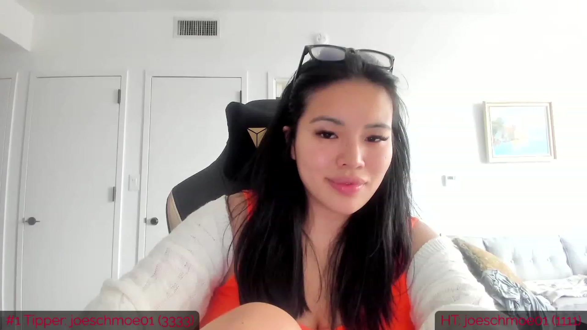 Gallery image thumbnail from DumplingHyuga's myfreecams stream on, 06/22/2023, 17:31 image 15 of 20