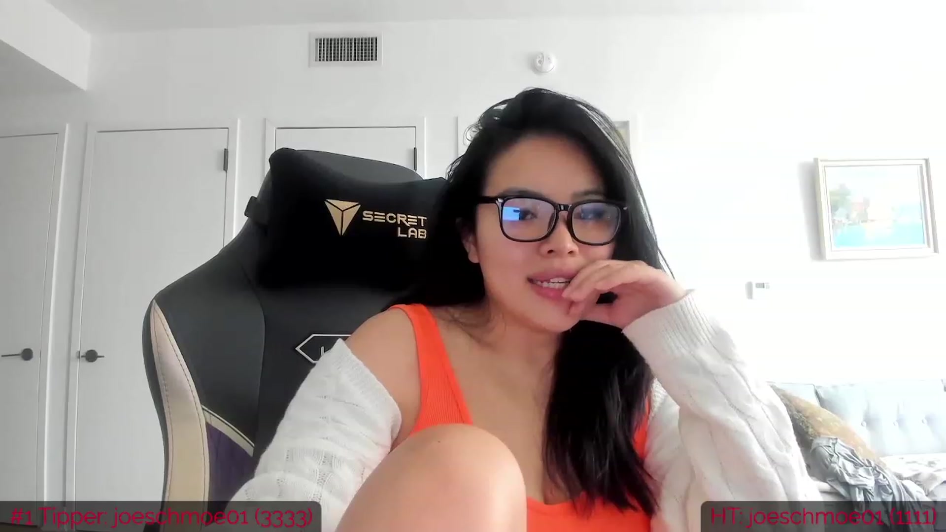 Gallery image thumbnail from DumplingHyuga's myfreecams stream on, 06/22/2023, 17:31 image 18 of 20