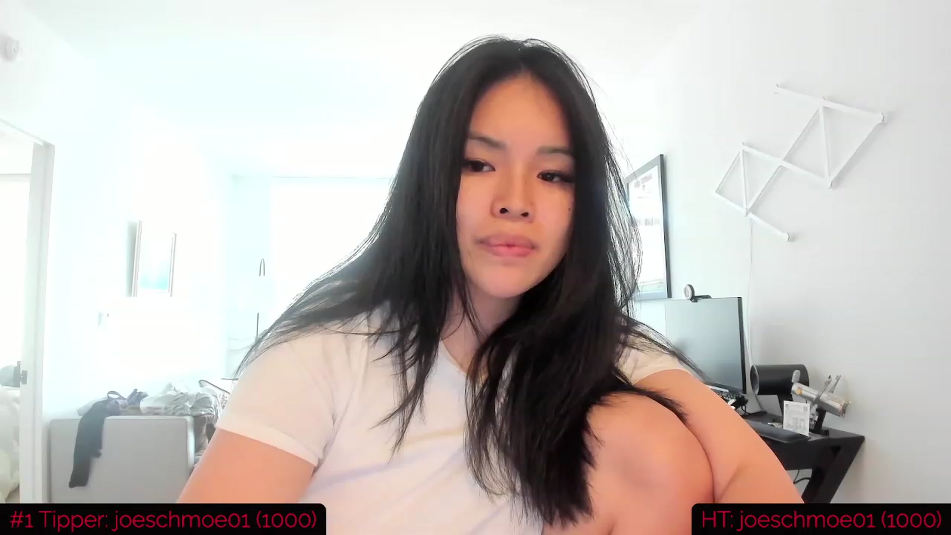 Gallery image thumbnail from DumplingHyuga's myfreecams stream on, 06/27/2023, 20:01 image 17 of 20
