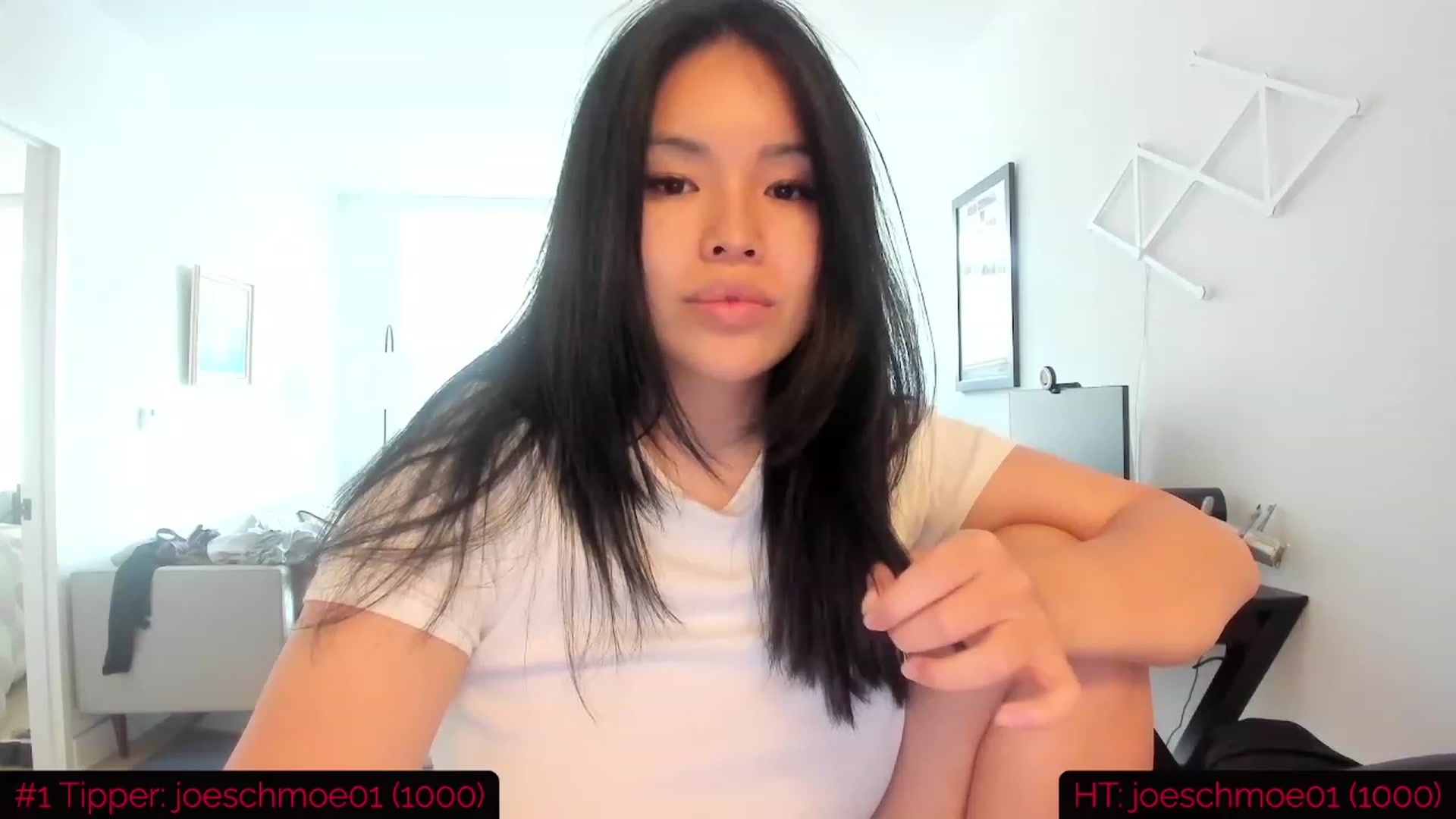 Gallery image thumbnail from DumplingHyuga's myfreecams stream on, 06/27/2023, 20:01 image 18 of 20