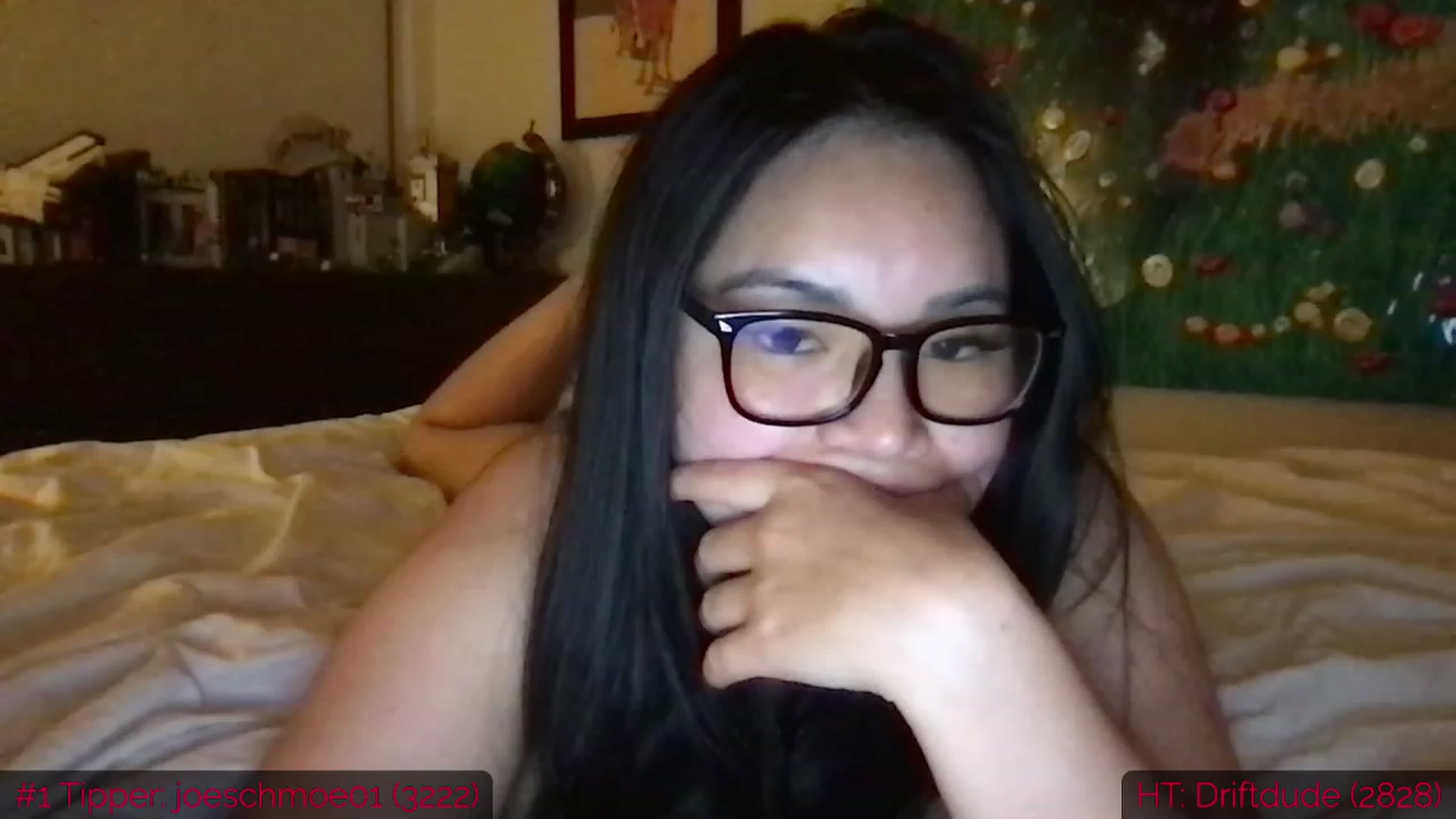 Gallery image thumbnail from DumplingHyuga's myfreecams stream on, 06/28/2023, 02:58 image 14 of 20