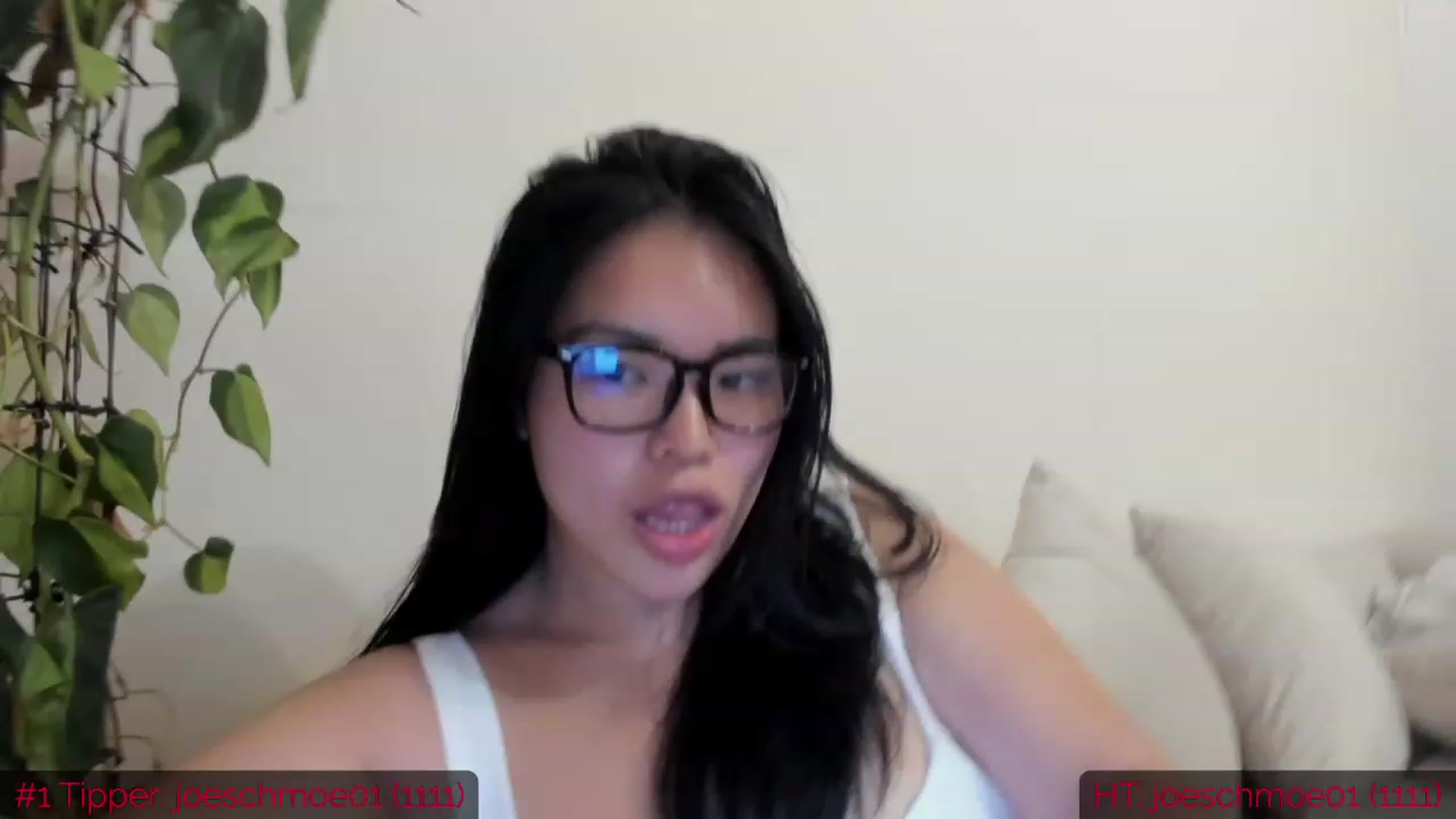 Gallery image thumbnail from DumplingHyuga's myfreecams stream on, 07/28/2023, 03:23 image 15 of 20