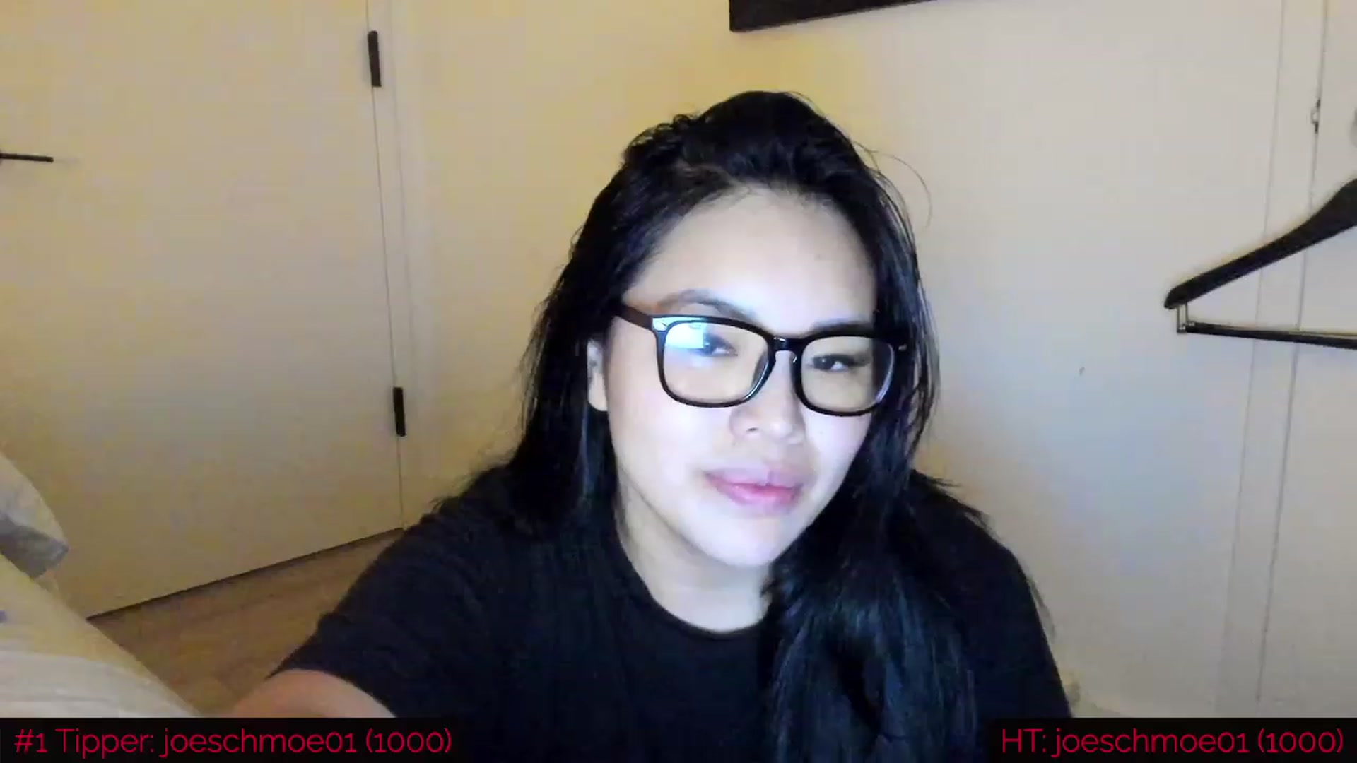 Gallery image thumbnail from DumplingHyuga's myfreecams stream on, 10/16/2023, 01:38 image 10 of 20
