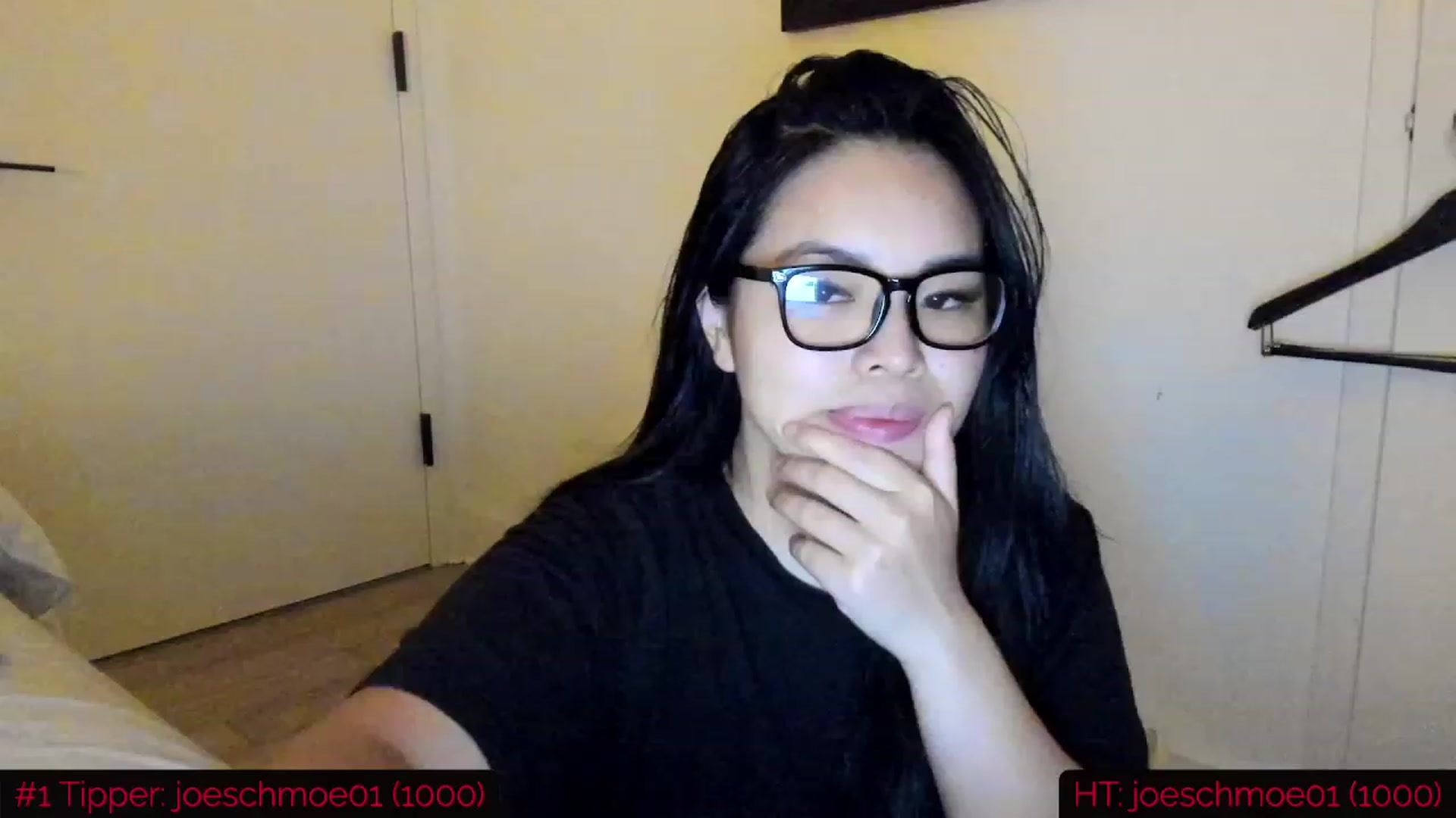 Gallery image thumbnail from DumplingHyuga's myfreecams stream on, 10/16/2023, 01:38 image 1 of 20