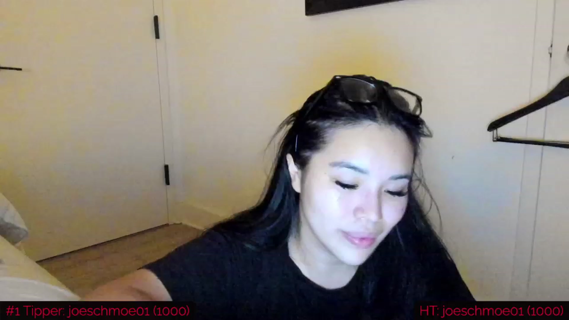 Gallery image thumbnail from DumplingHyuga's myfreecams stream on, 10/16/2023, 01:38 image 20 of 20