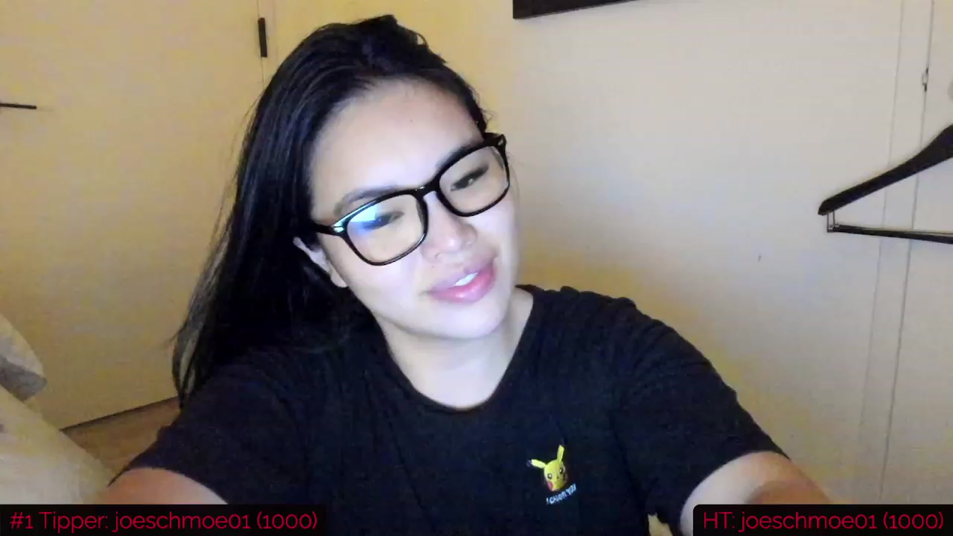 Gallery image thumbnail from DumplingHyuga's myfreecams stream on, 10/16/2023, 01:38 image 2 of 20